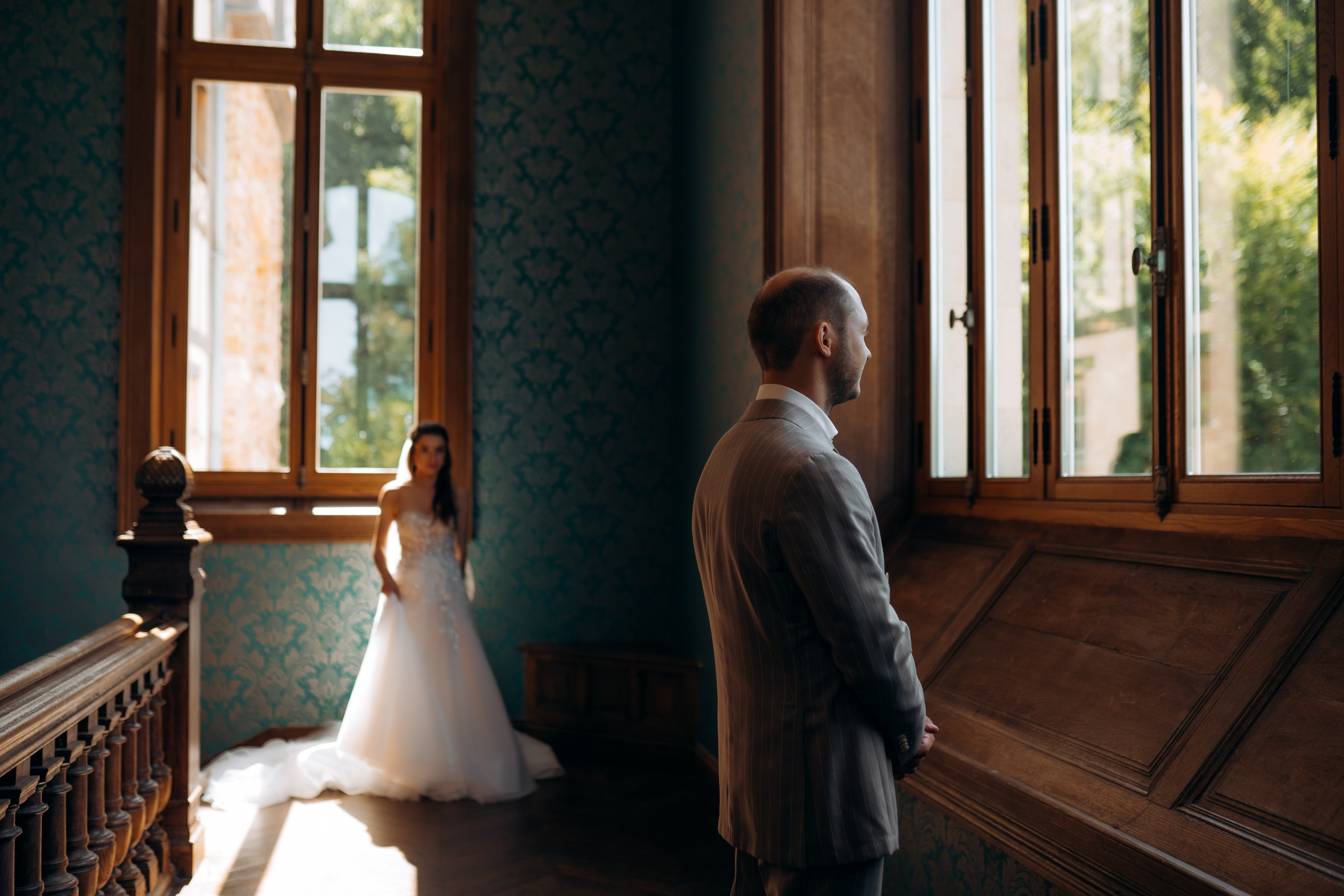 Свадебная фотосессия во французском замке. Professional photographer in Paris — Shybitska Iryna