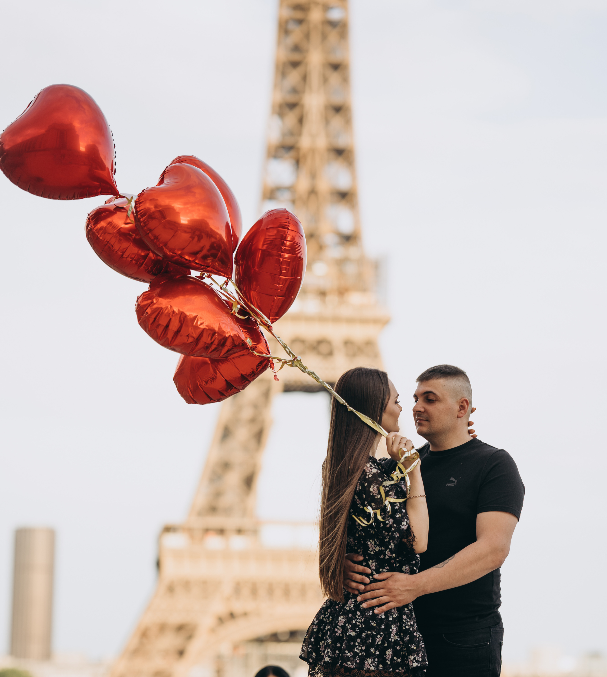 Engagement — Photo session lasts 1 hour. Professional photographer in Paris — Shybitska Iryna