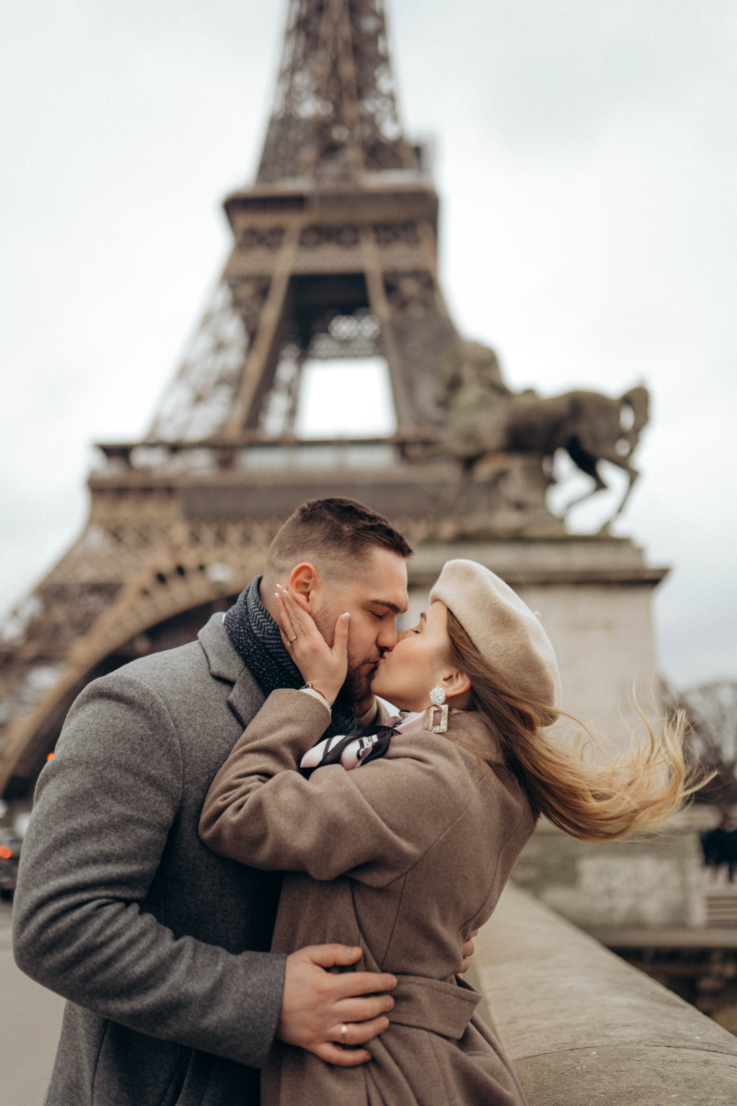 Ideas for a photo shoot in Paris. Professional photographer in Paris — Shybitska Iryna