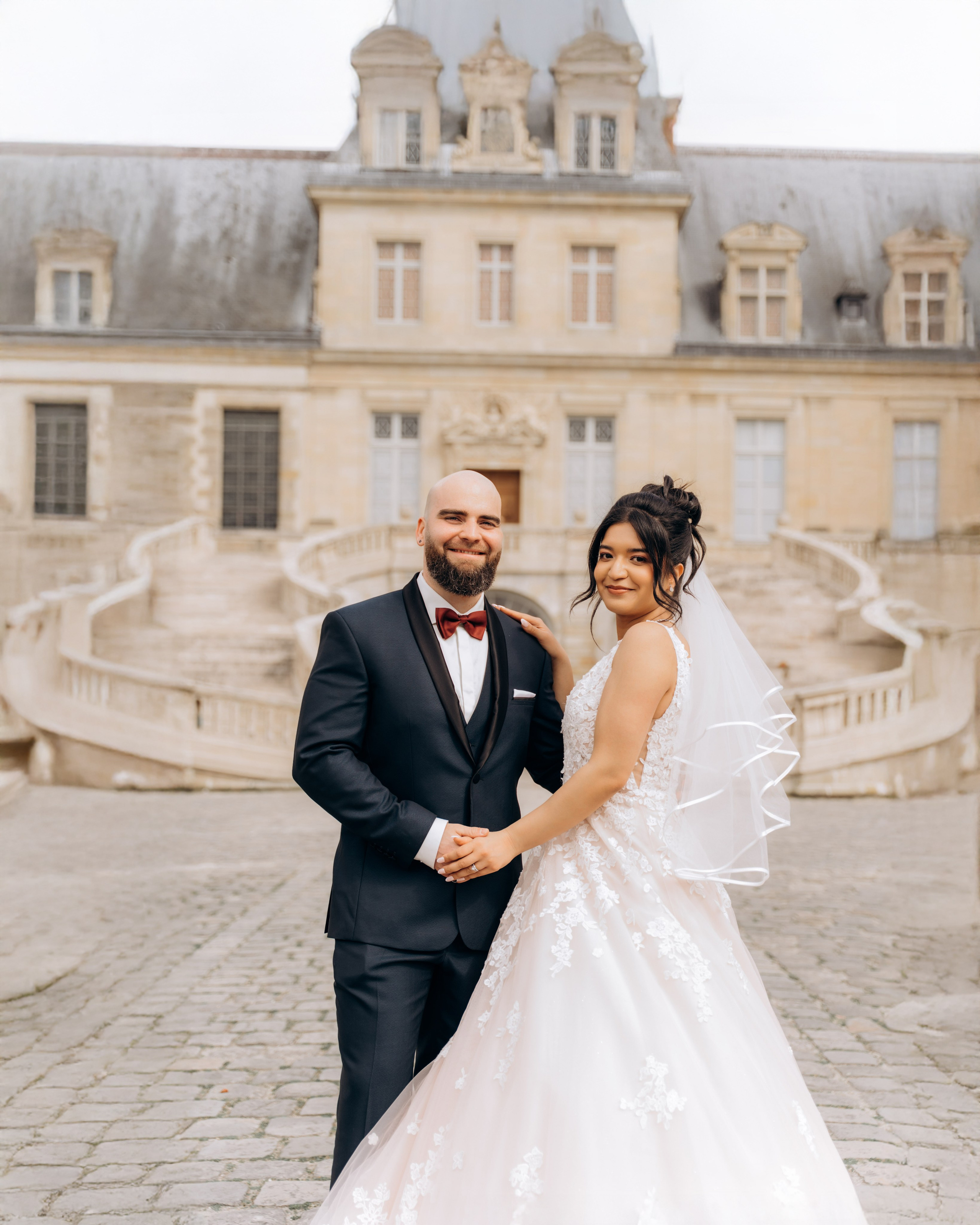 Town hall civil ceremony & wedding photoshoot in France. Professional photographer in Paris — Shybitska Iryna