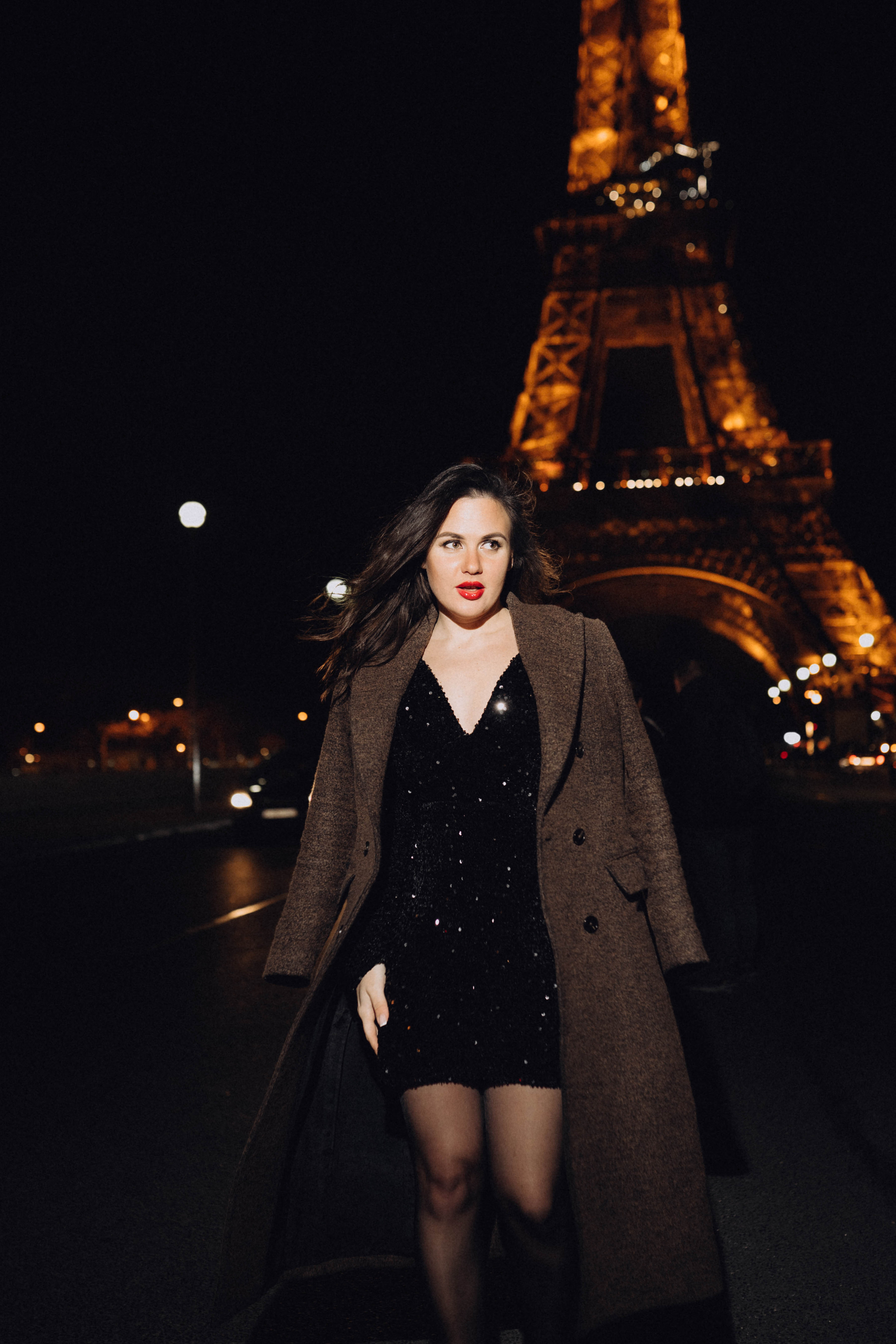 Night photo session in Paris. Professional photographer in Paris — Shybitska Iryna