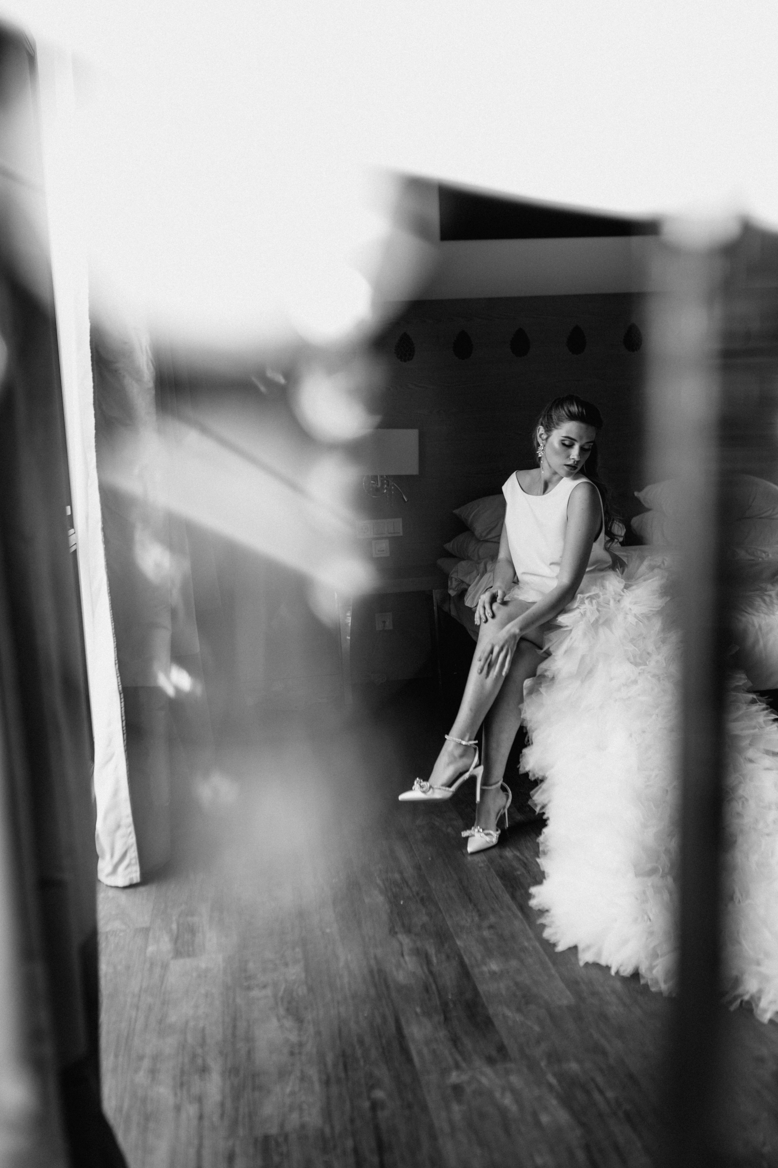 Весільна фотосесія в готелі. Professional photographer in Paris — Shybitska Iryna