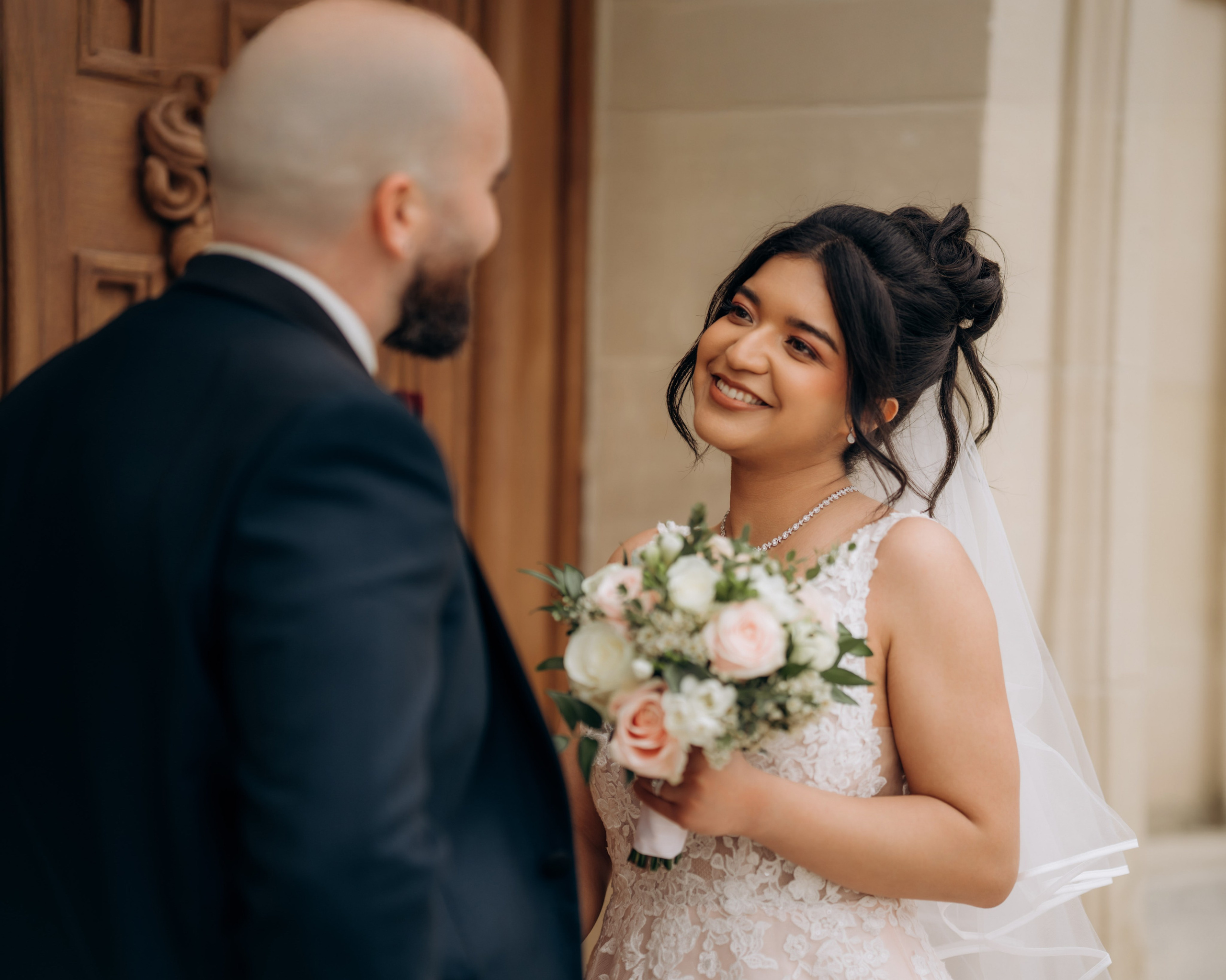 Town hall civil ceremony & wedding photoshoot in France. Professional photographer in Paris — Shybitska Iryna