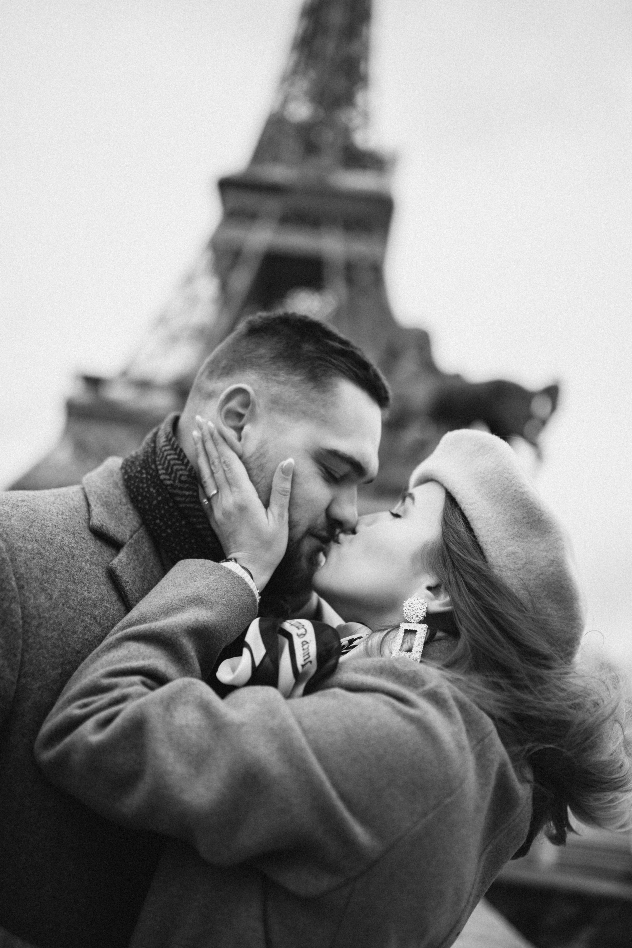 Ideas for a photo shoot in Paris. Professional photographer in Paris — Shybitska Iryna