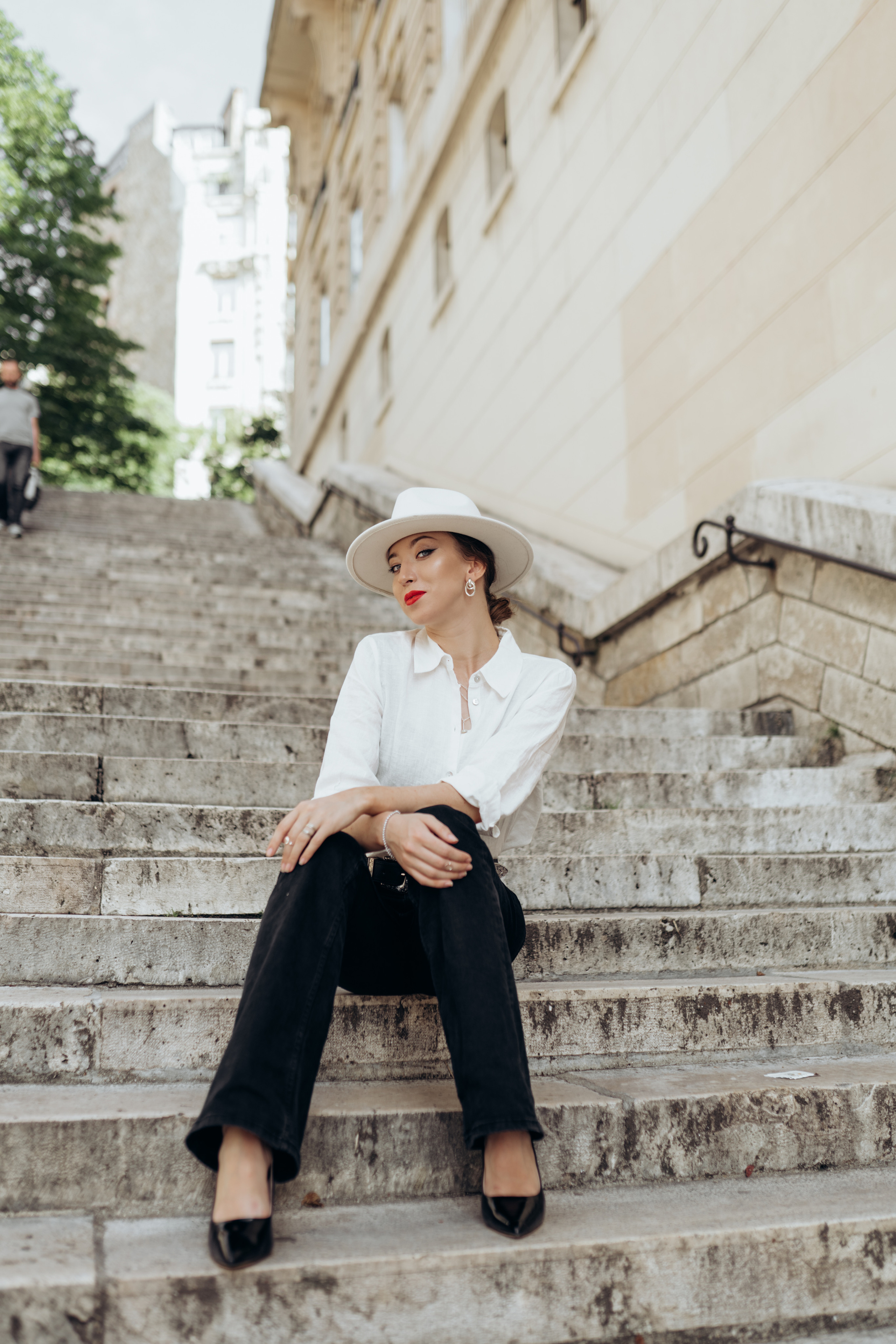 Photo shoot on the streets of Paris. Professional photographer in Paris — Shybitska Iryna