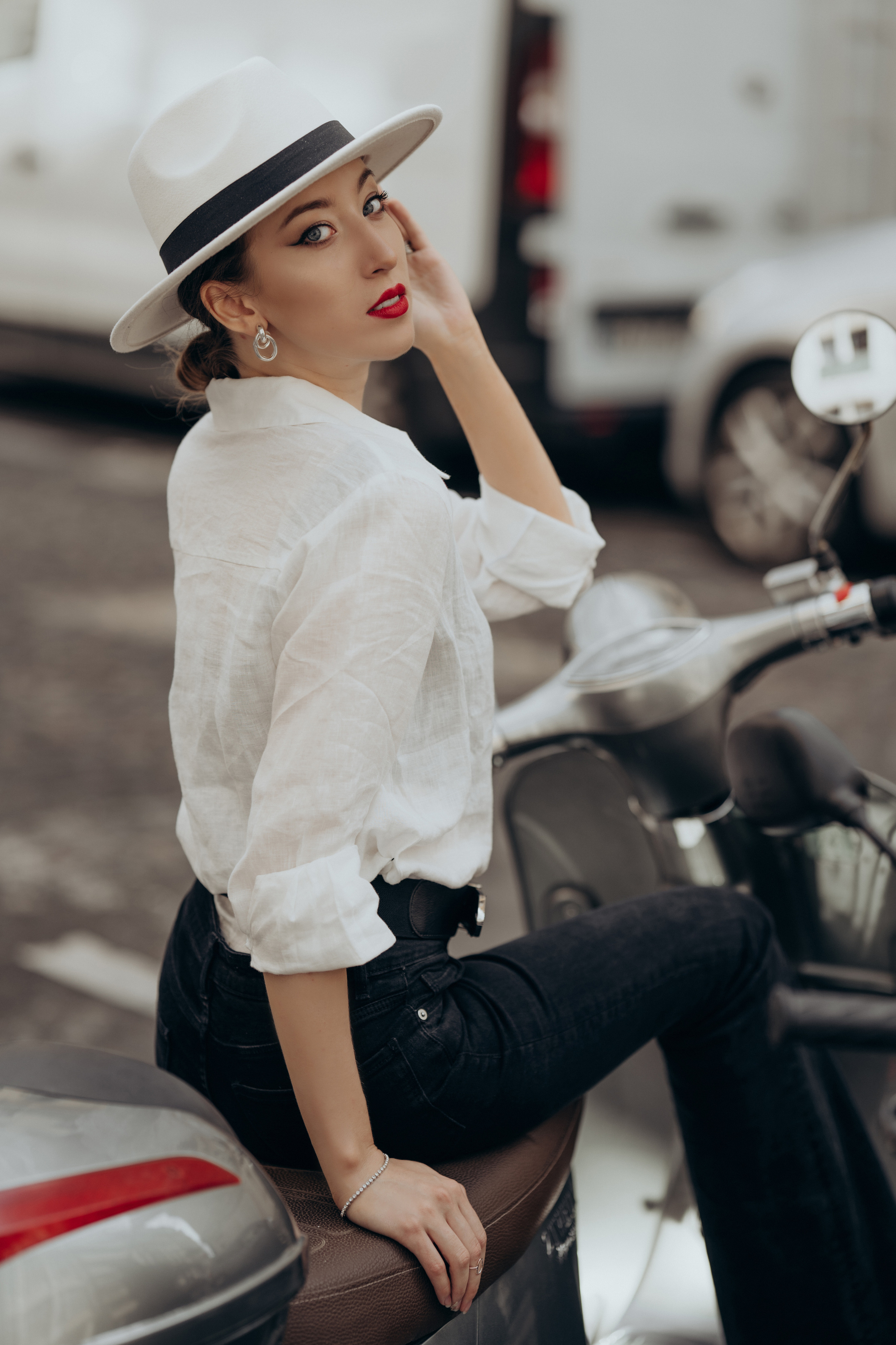 Photo shoot on the streets of Paris. Professional photographer in Paris — Shybitska Iryna