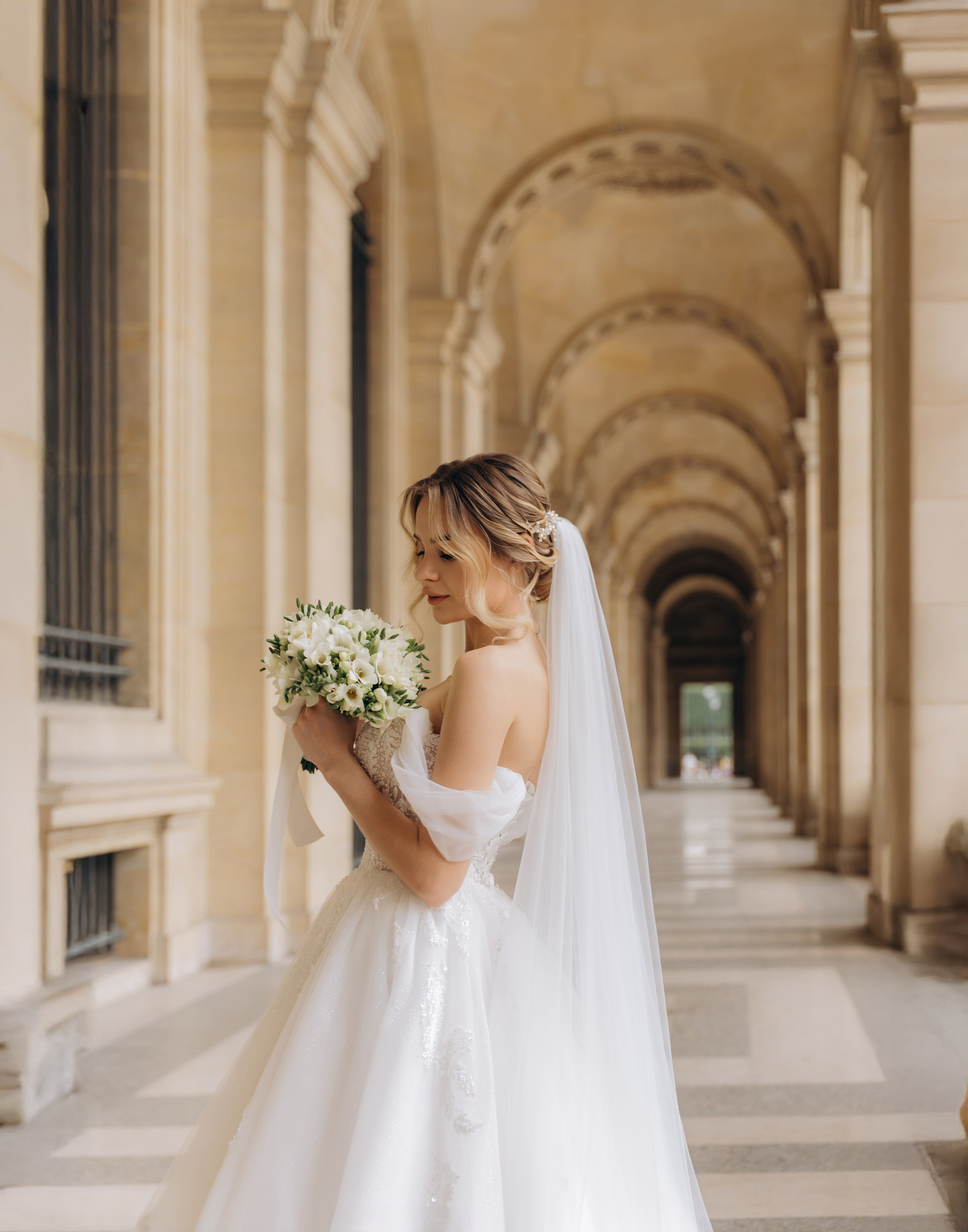 Wedding Day in Paris and Reception. Professional photographer in Paris — Shybitska Iryna