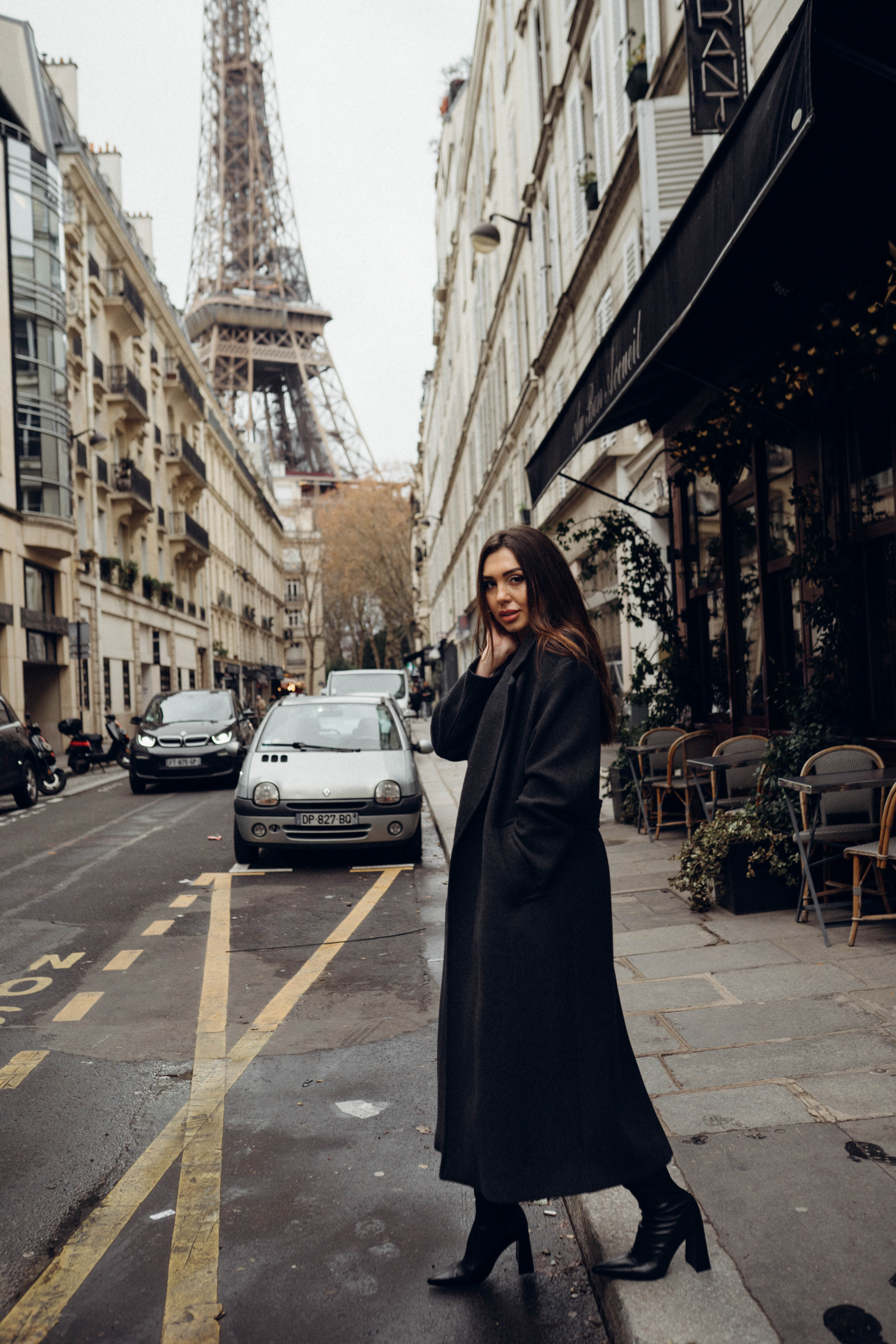 Eiffel Tower — Photo session lasts 2 hours. Professional photographer in Paris — Shybitska Iryna