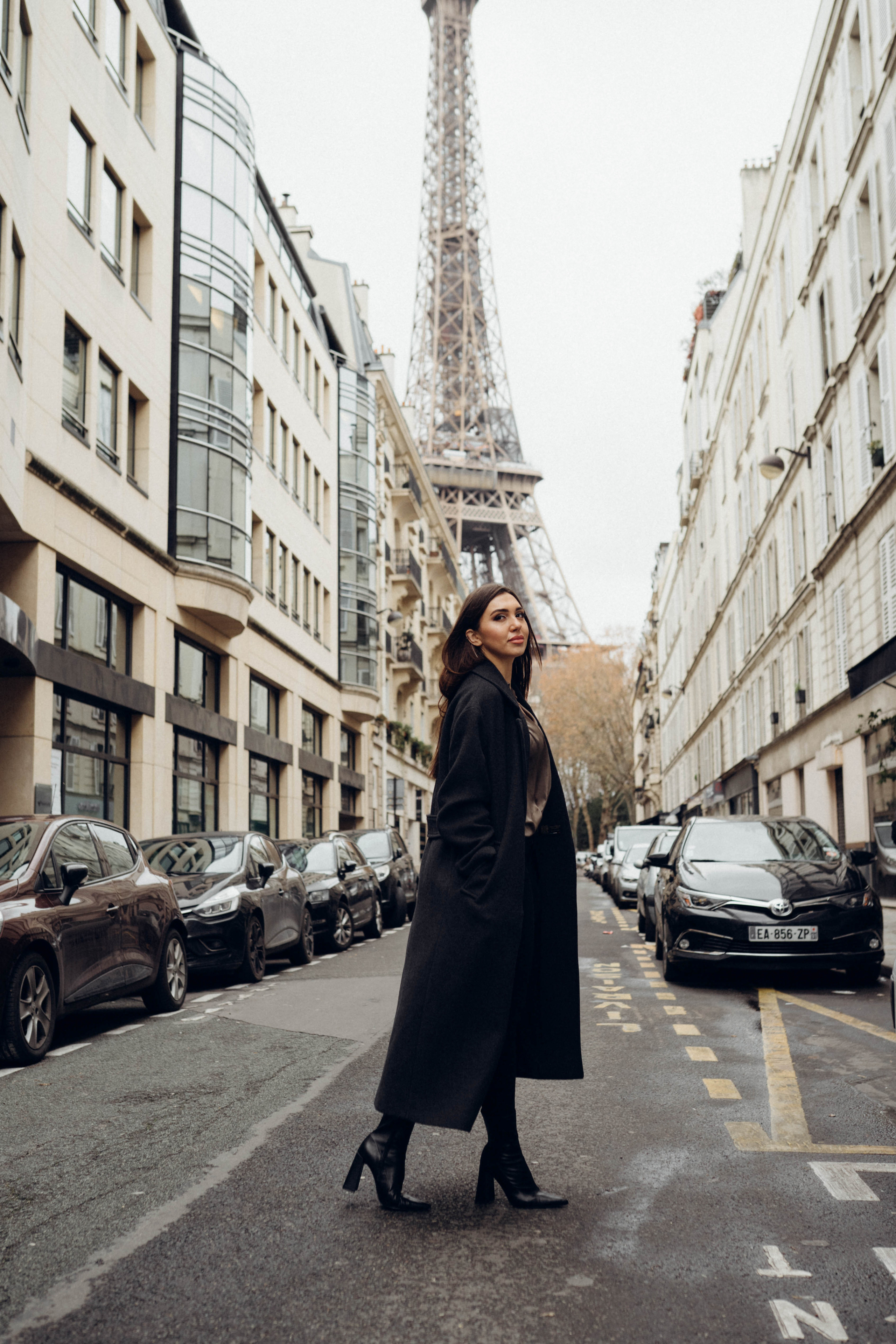 Eiffel Tower — Photo session lasts 2 hours. Professional photographer in Paris — Shybitska Iryna