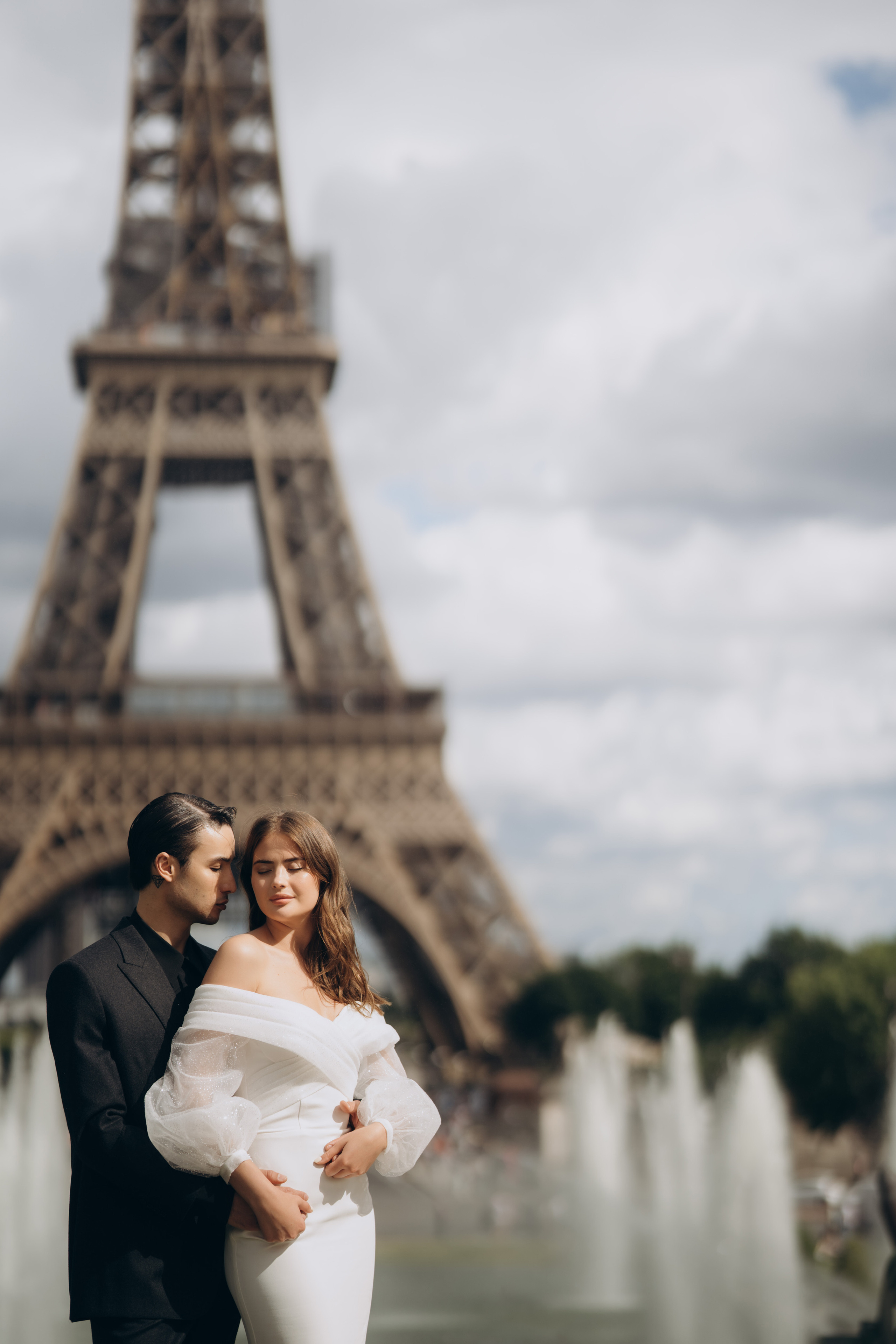 Wedding photo shoot in Paris. Professional photographer in Paris — Shybitska Iryna