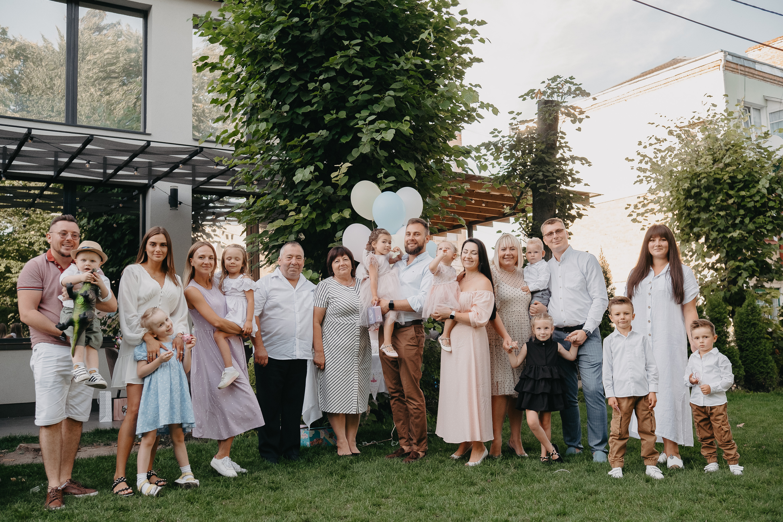 Варі 4. Плотиця Олександр. Весільний та сімейний фотограф