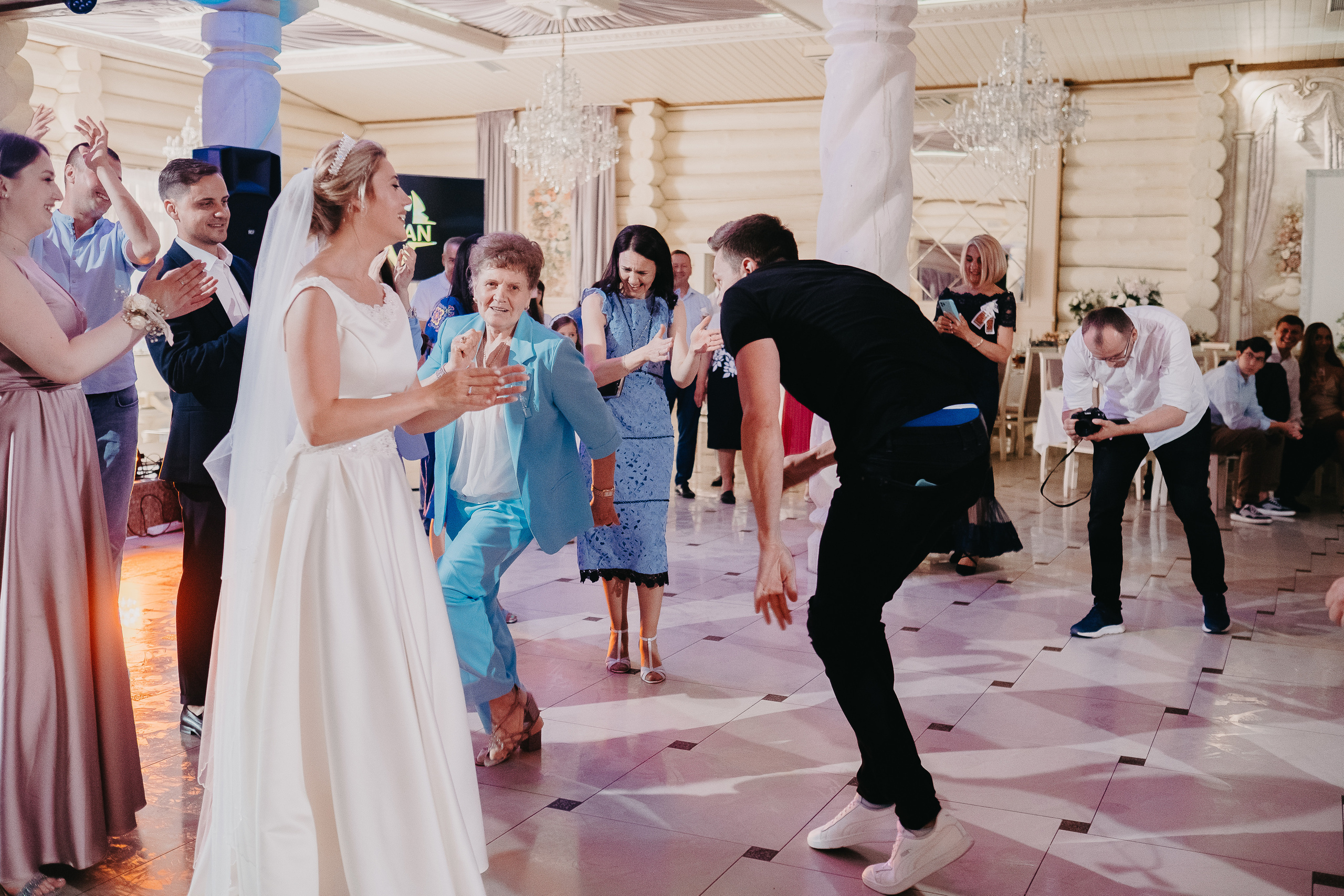 Олександр & Яна. Плотиця Олександр. Весільний та сімейний фотограф