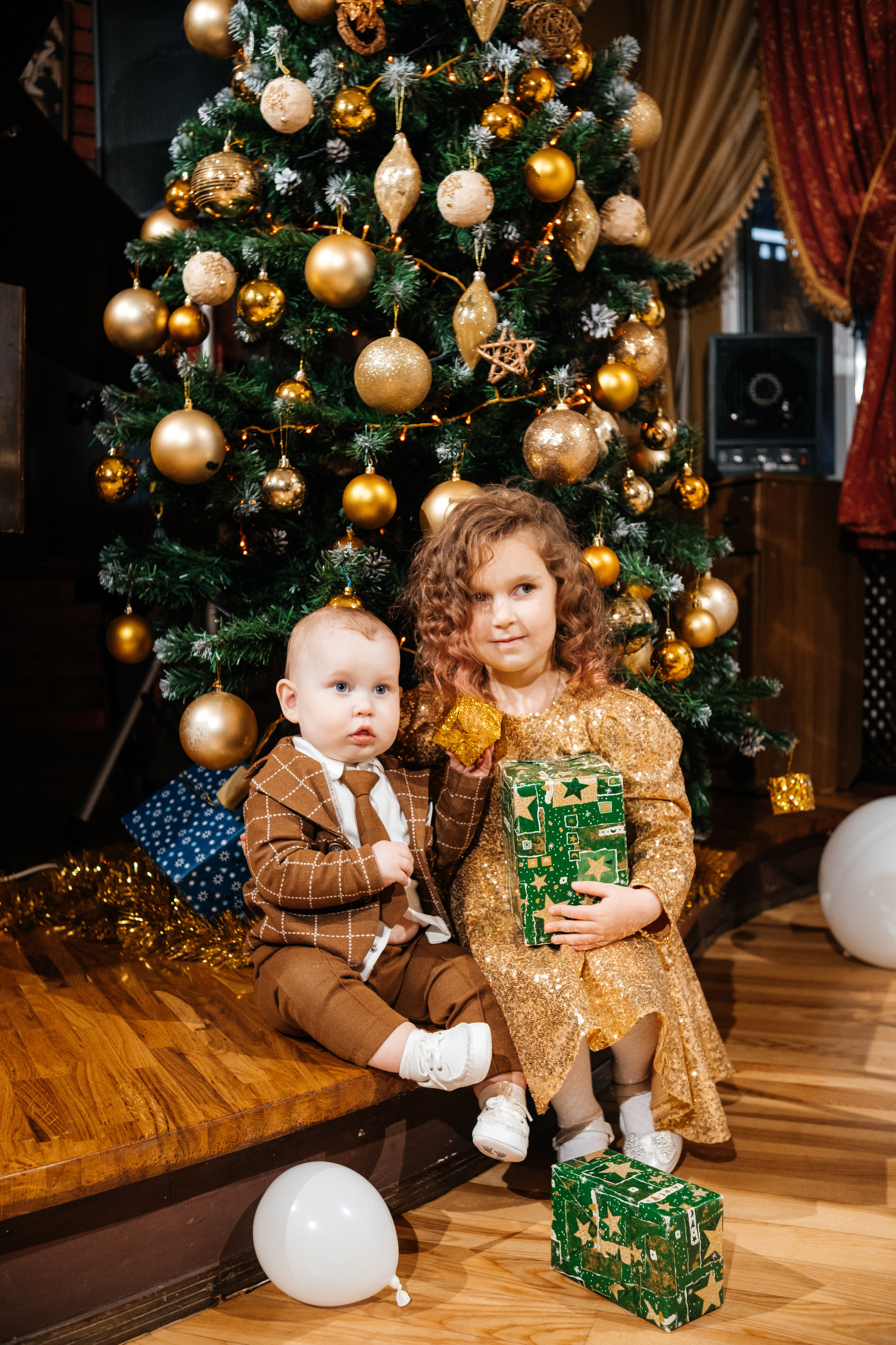 Максу 1. Плотиця Олександр. Весільний та сімейний фотограф