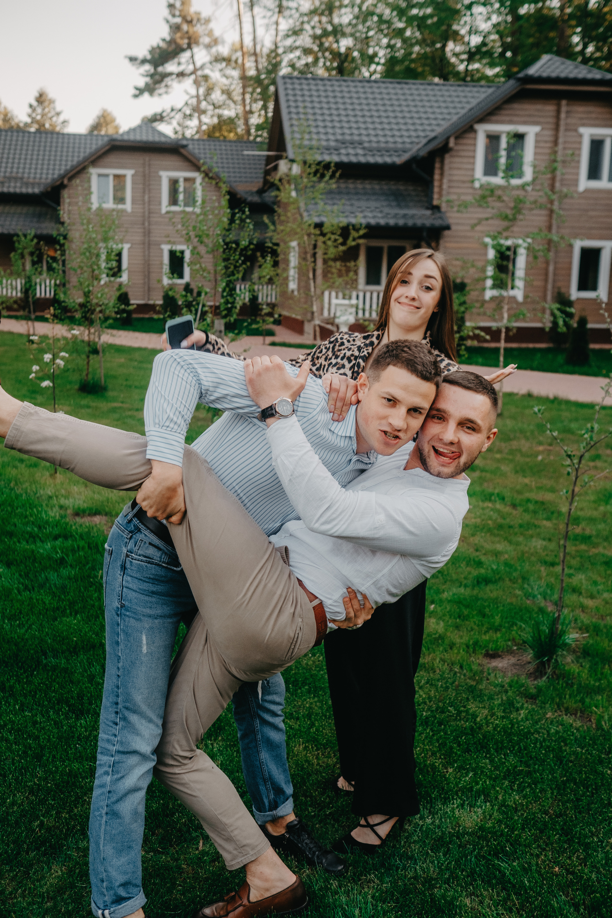 Колі 25. Плотиця Олександр. Весільний та сімейний фотограф