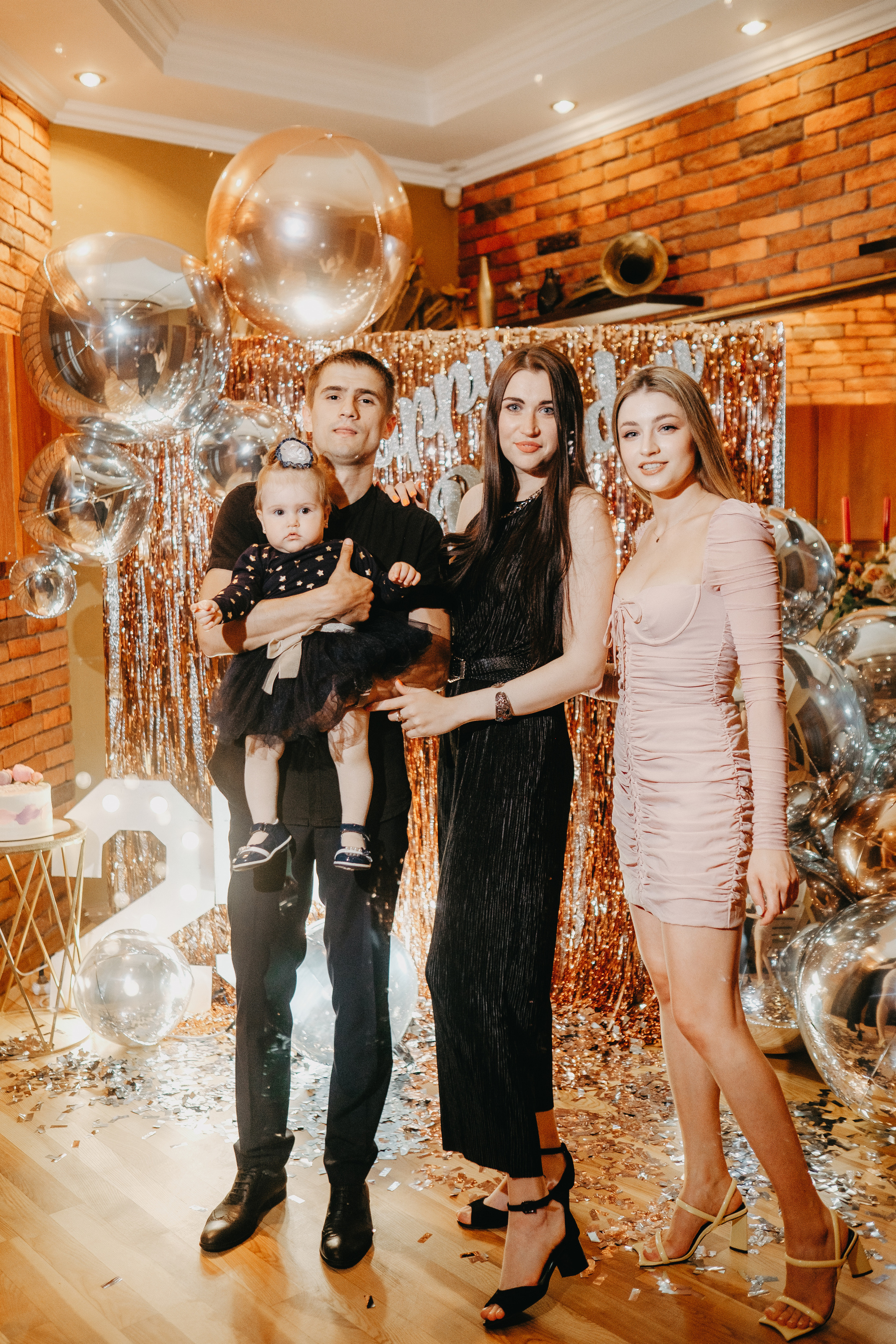 Ані 25. Плотиця Олександр. Весільний та сімейний фотограф