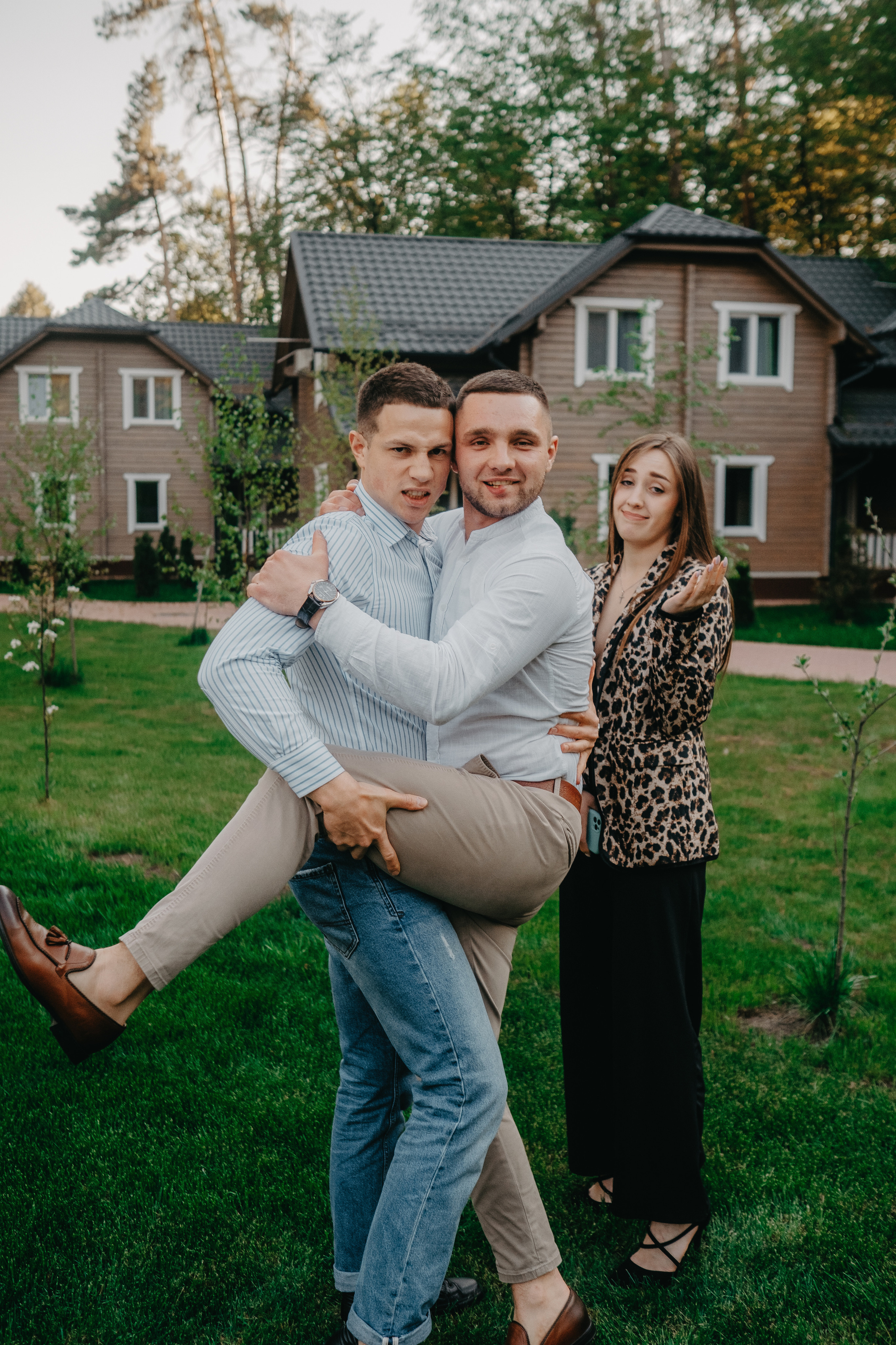 Колі 25. Плотиця Олександр. Весільний та сімейний фотограф