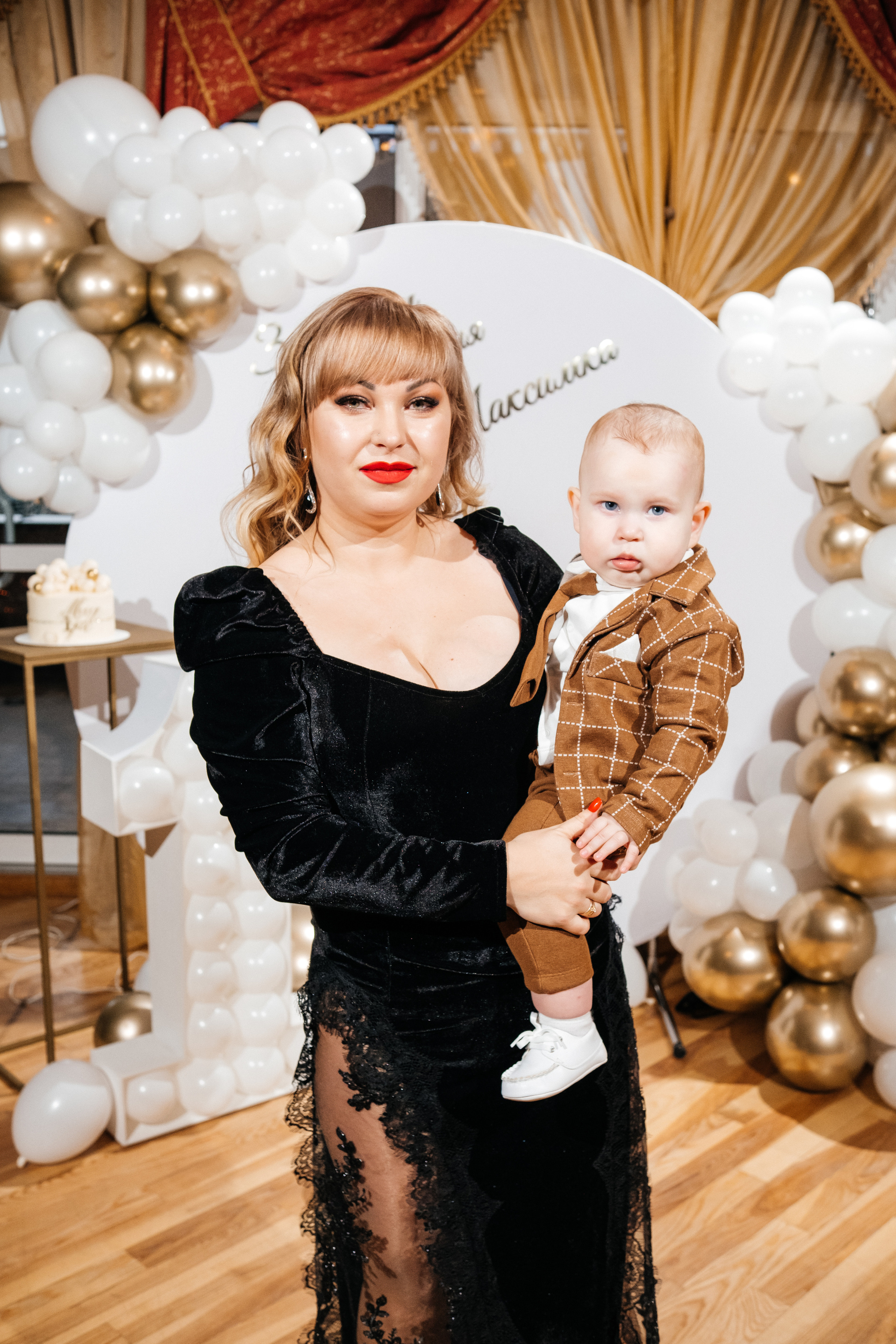 Максу 1. Плотиця Олександр. Весільний та сімейний фотограф