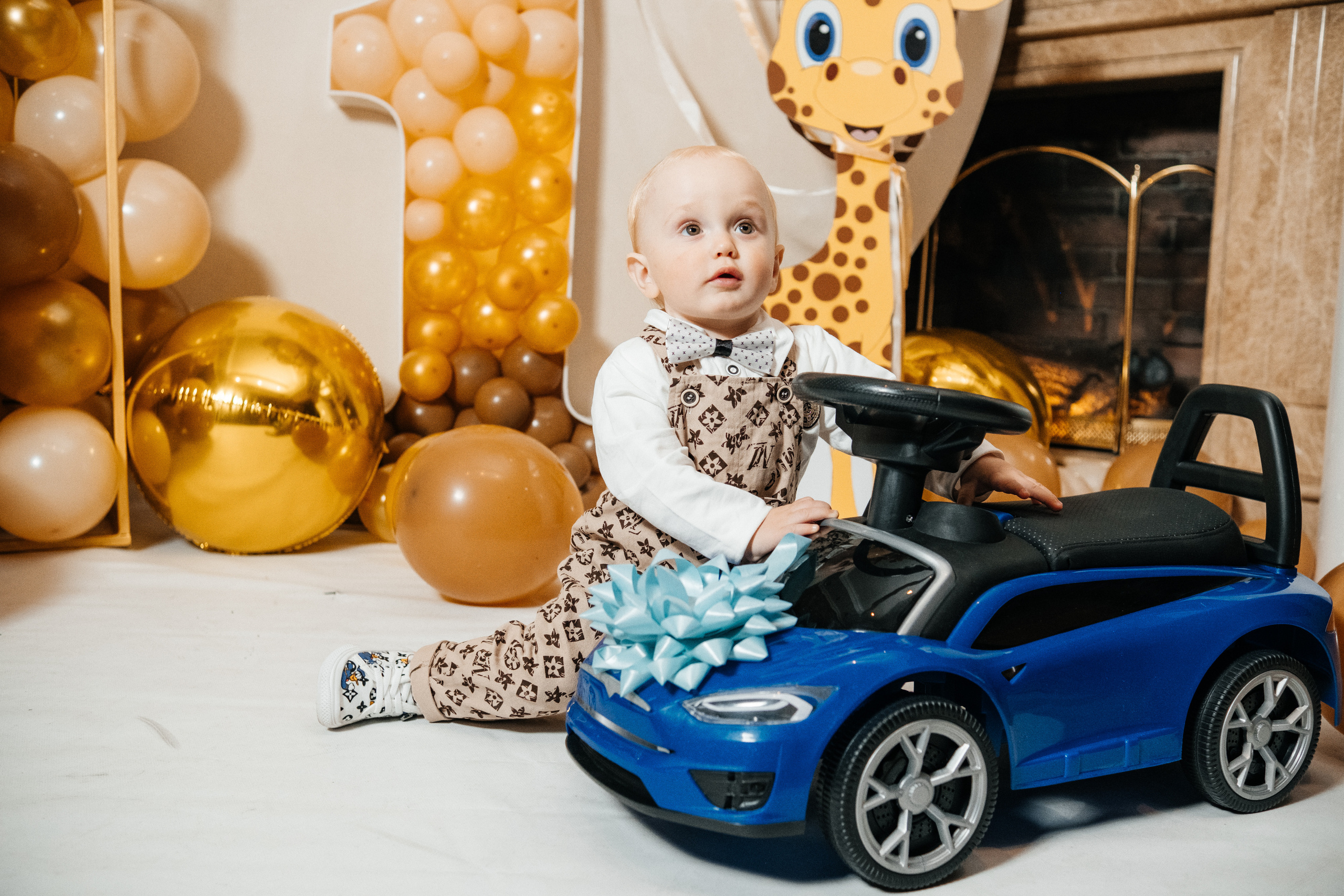 LEON 1 year. Плотиця Олександр. Весільний та сімейний фотограф