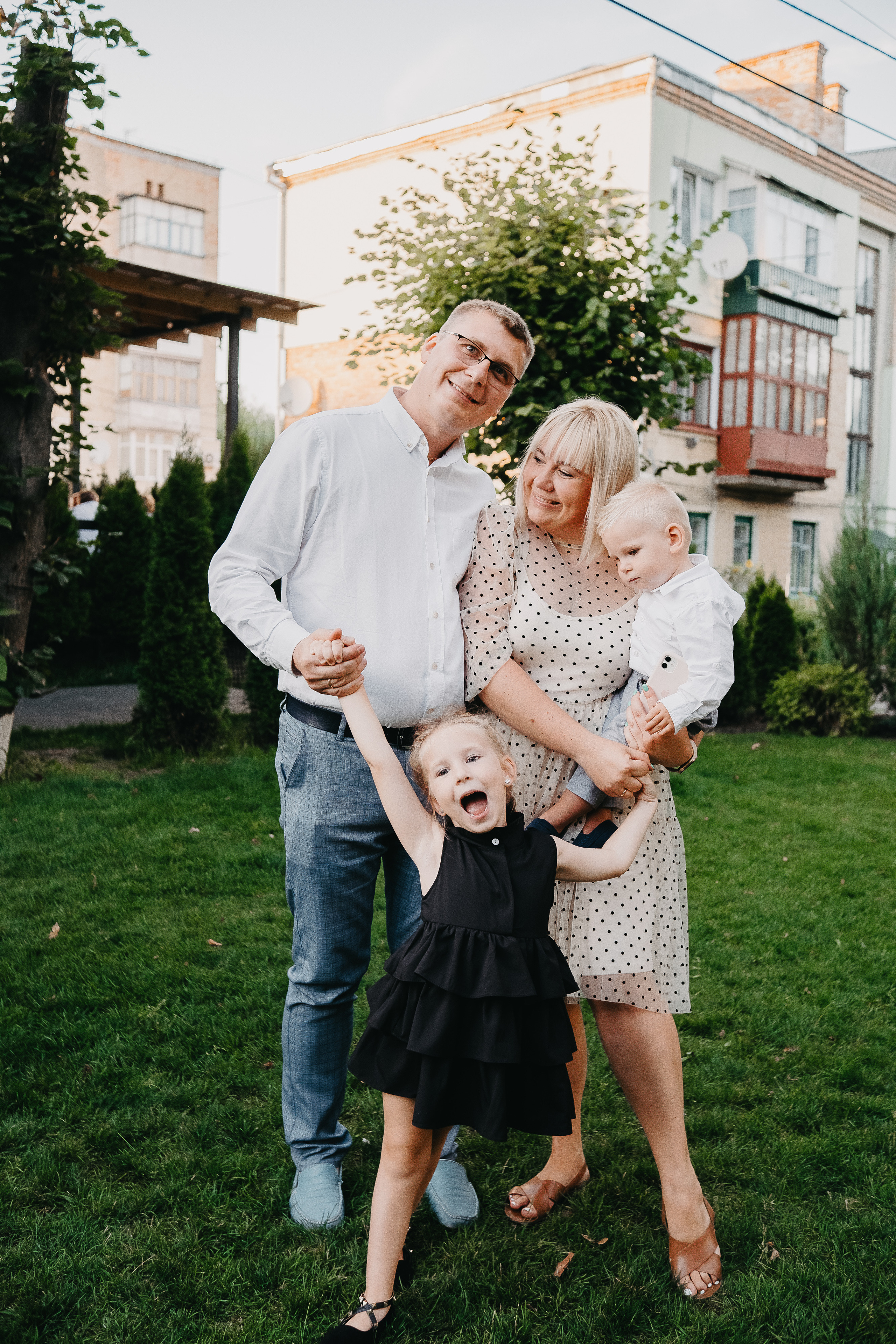 Варі 4. Плотиця Олександр. Весільний та сімейний фотограф