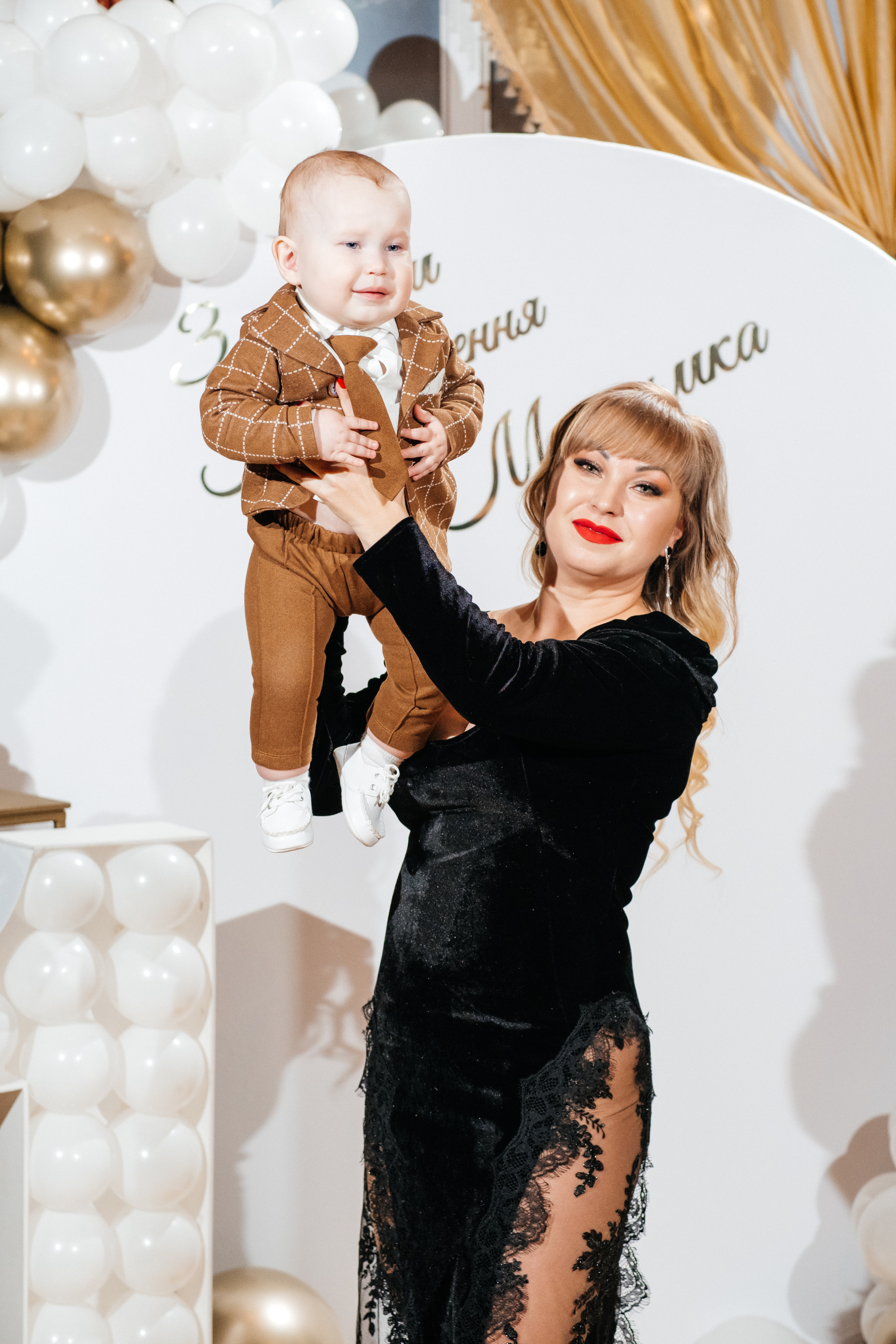 Максу 1. Плотиця Олександр. Весільний та сімейний фотограф