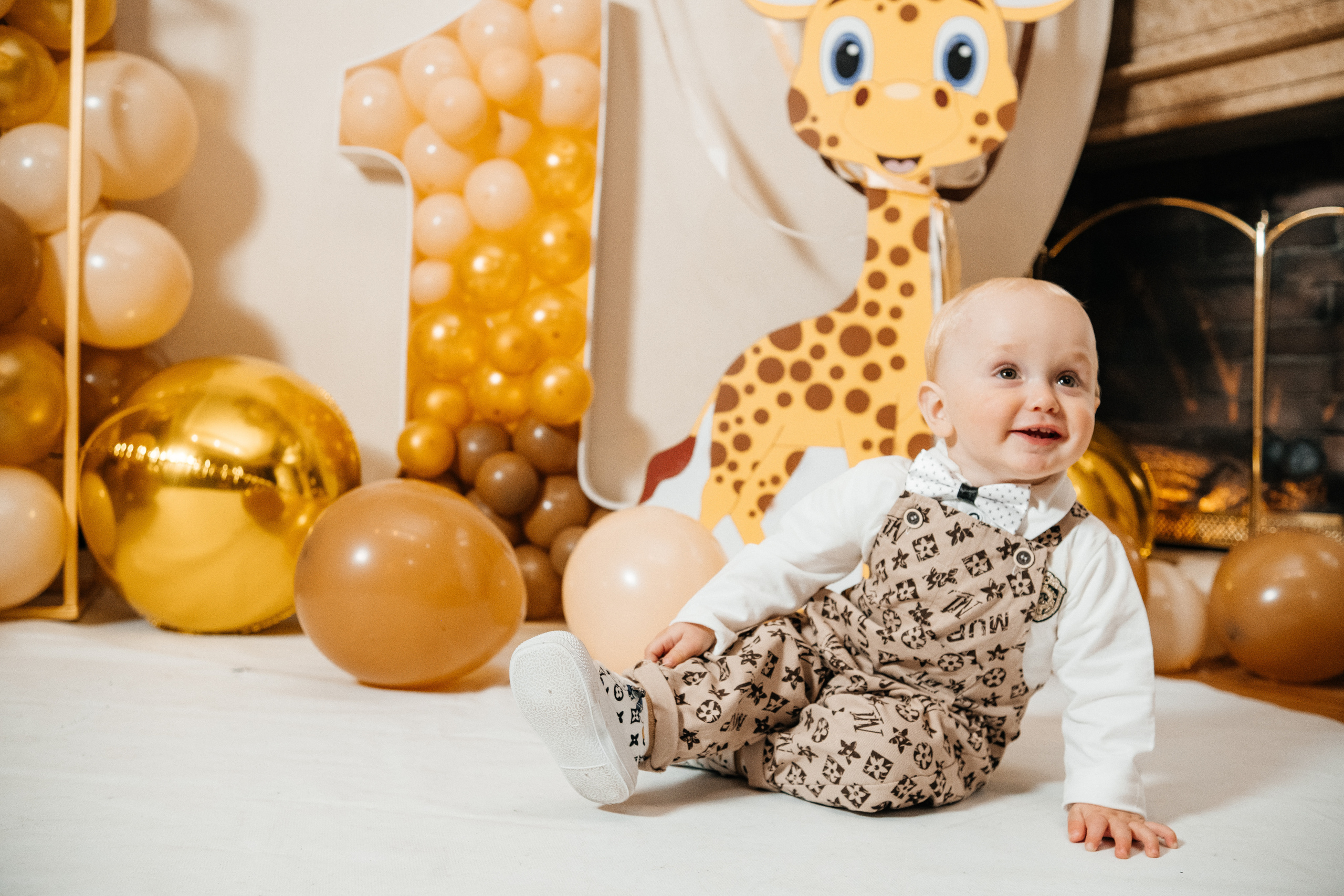 LEON 1 year. Плотиця Олександр. Весільний та сімейний фотограф