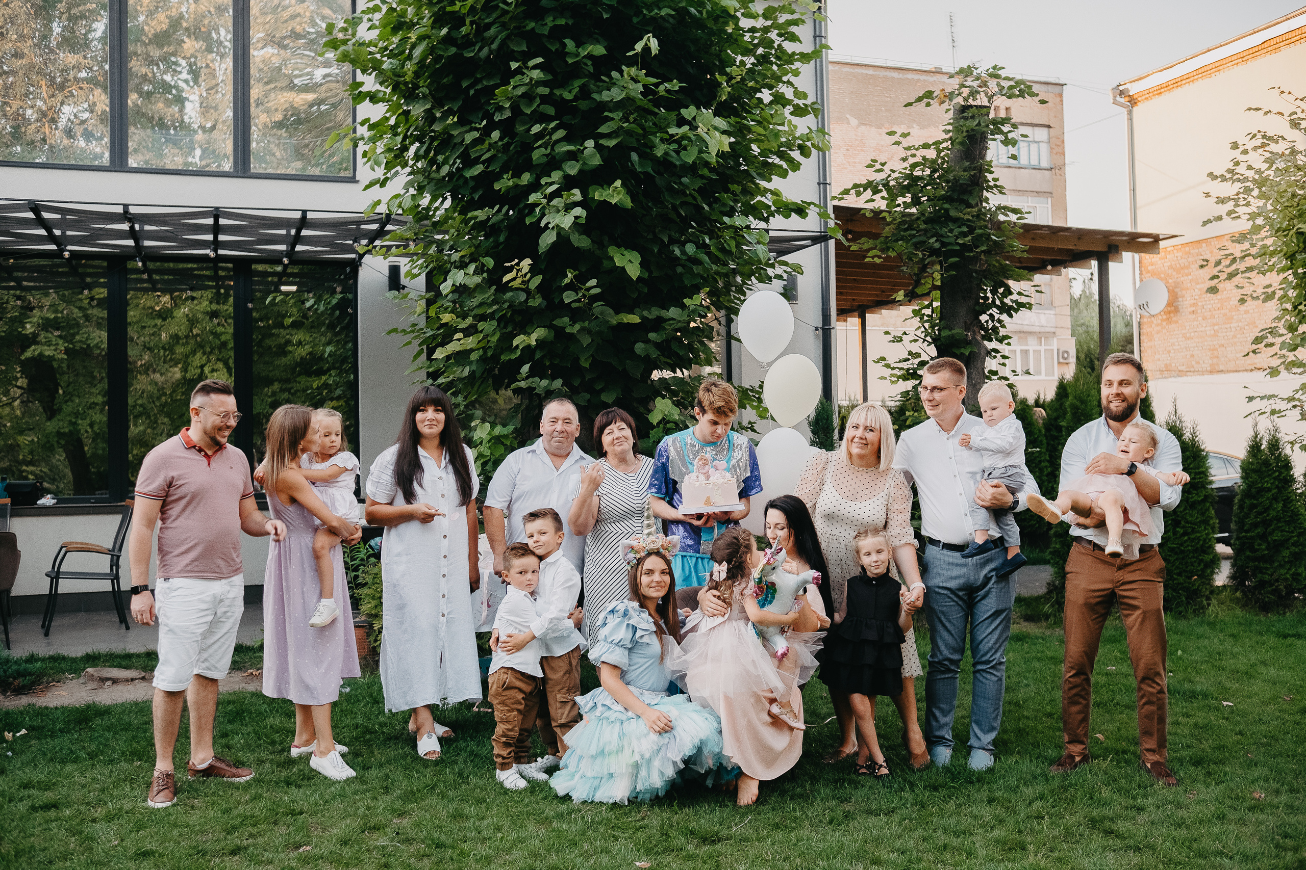 Варі 4. Плотиця Олександр. Весільний та сімейний фотограф