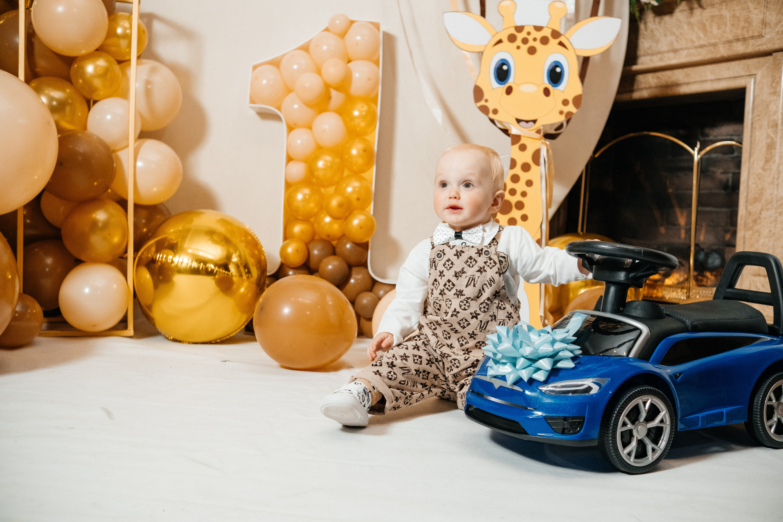 LEON 1 year. Плотиця Олександр. Весільний та сімейний фотограф