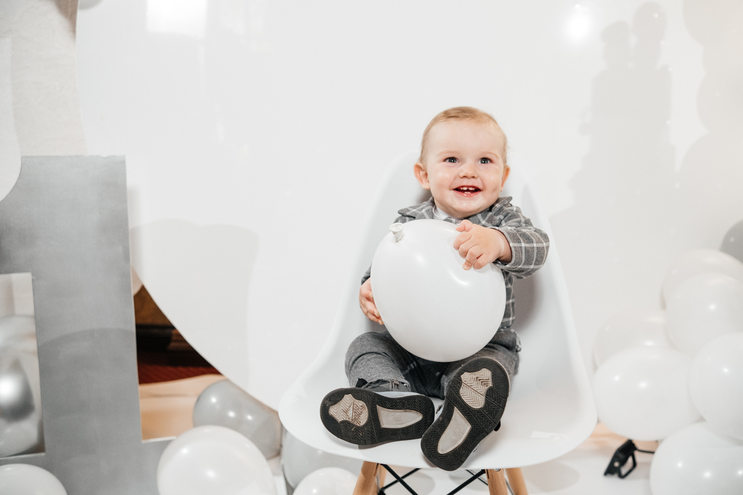 Дані 1. Плотиця Олександр. Весільний та сімейний фотограф