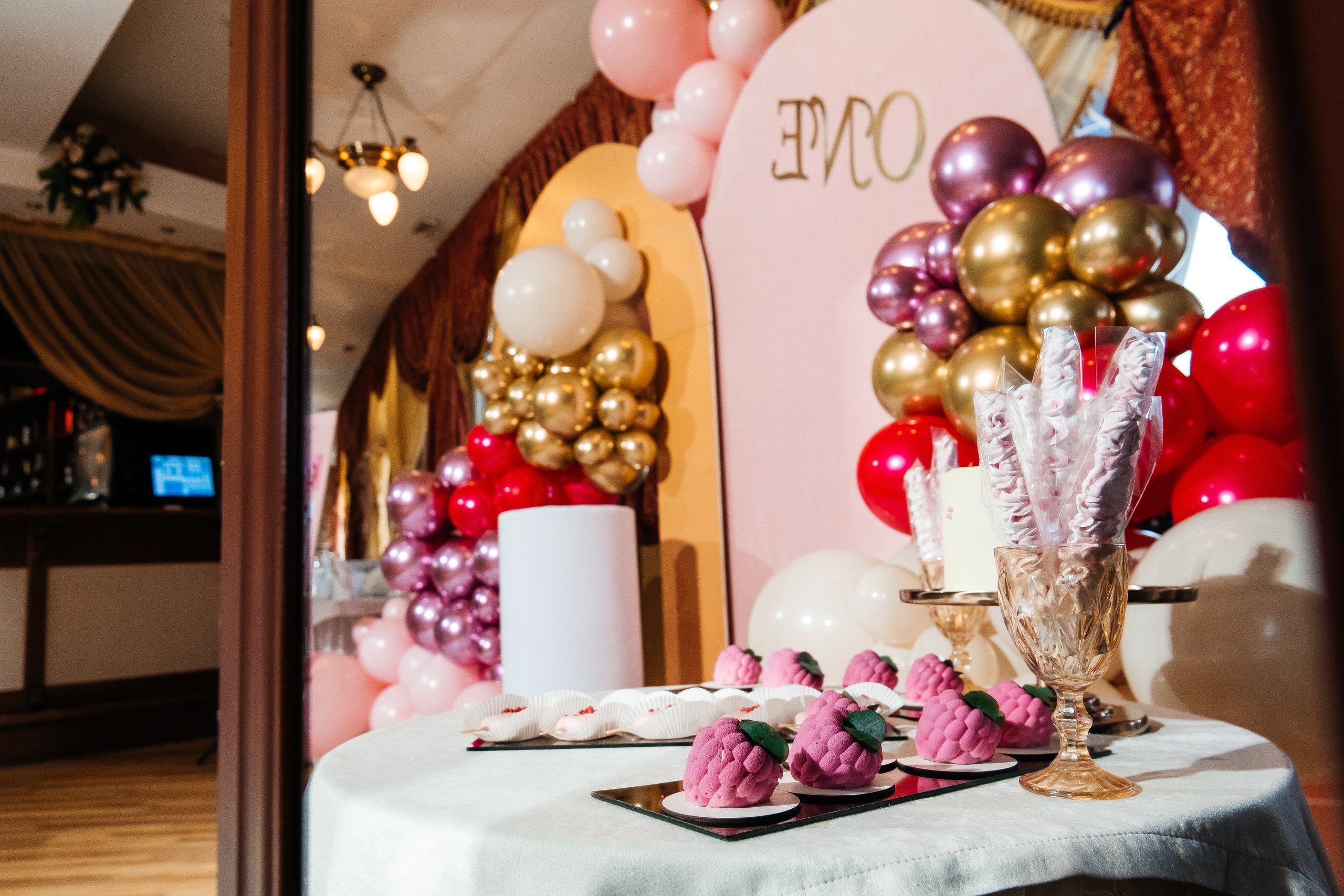 One year. Плотиця Олександр. Весільний та сімейний фотограф