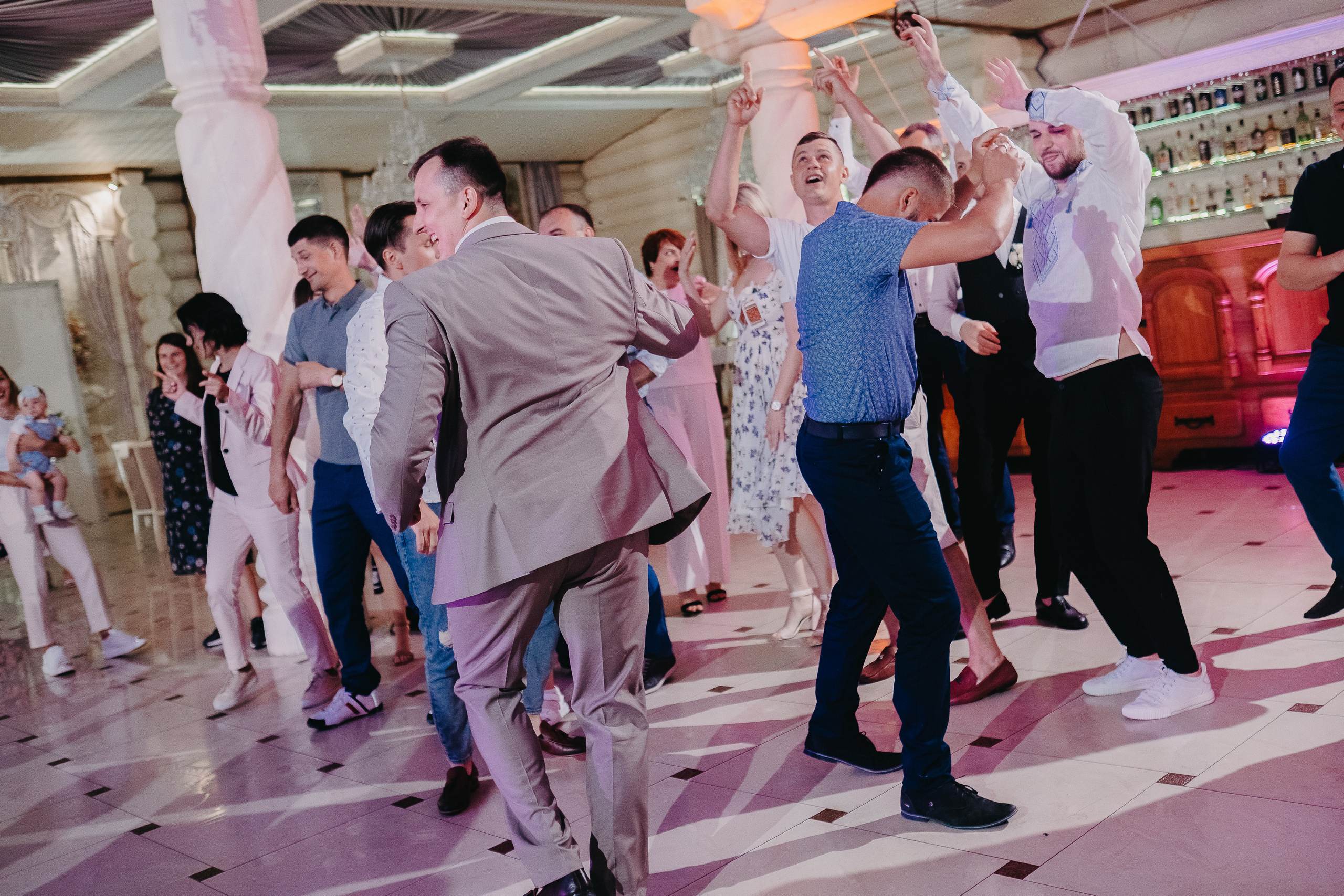 Олександр & Яна. Плотиця Олександр. Весільний та сімейний фотограф