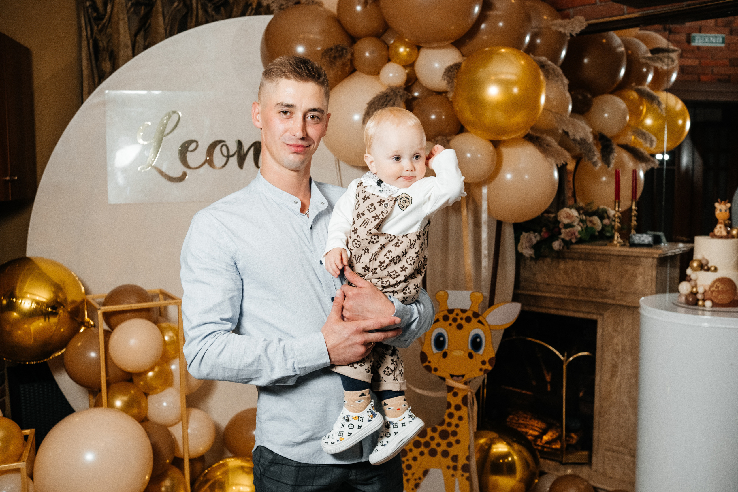 LEON 1 year. Плотиця Олександр. Весільний та сімейний фотограф