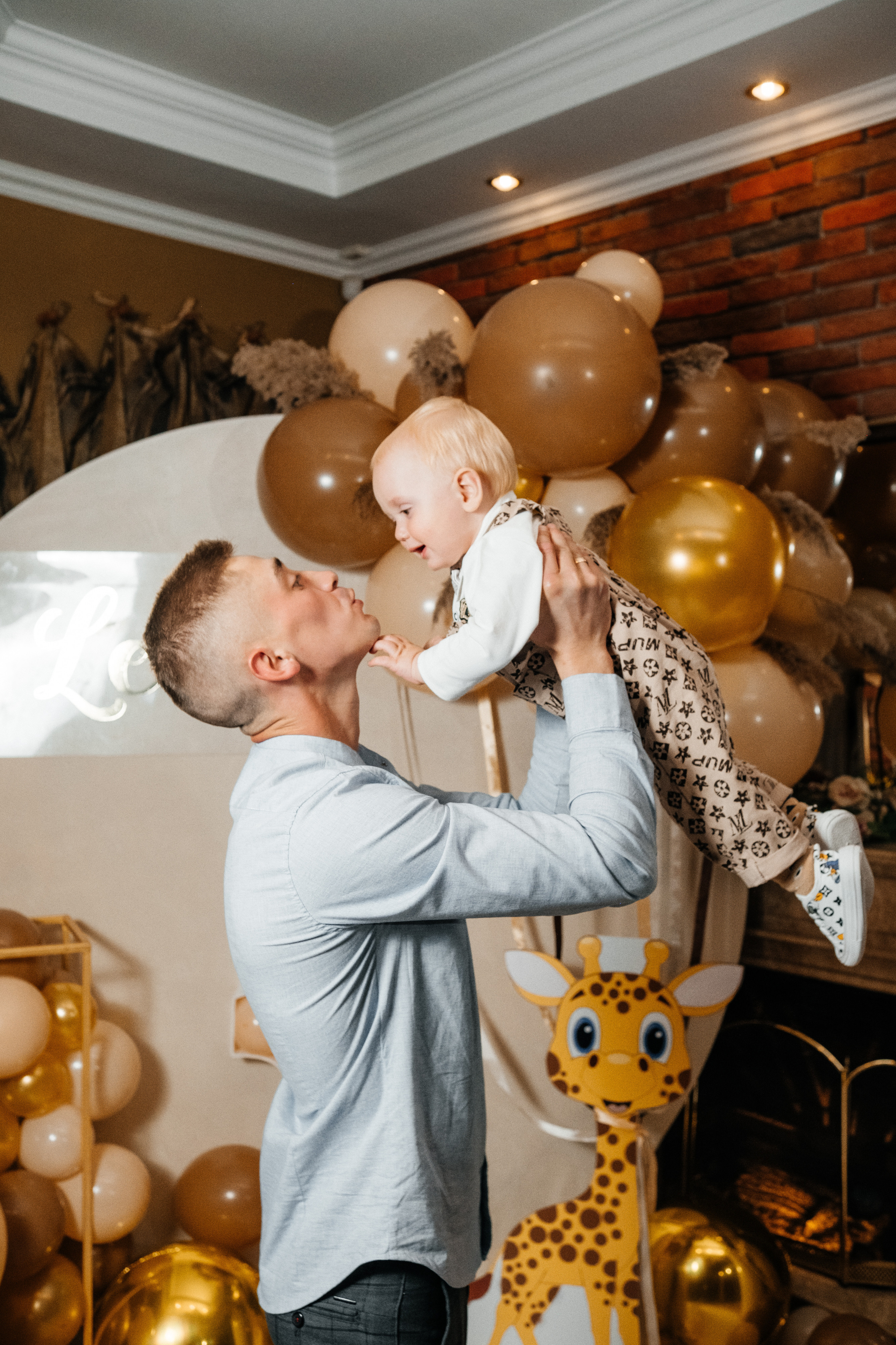 LEON 1 year. Плотиця Олександр. Весільний та сімейний фотограф