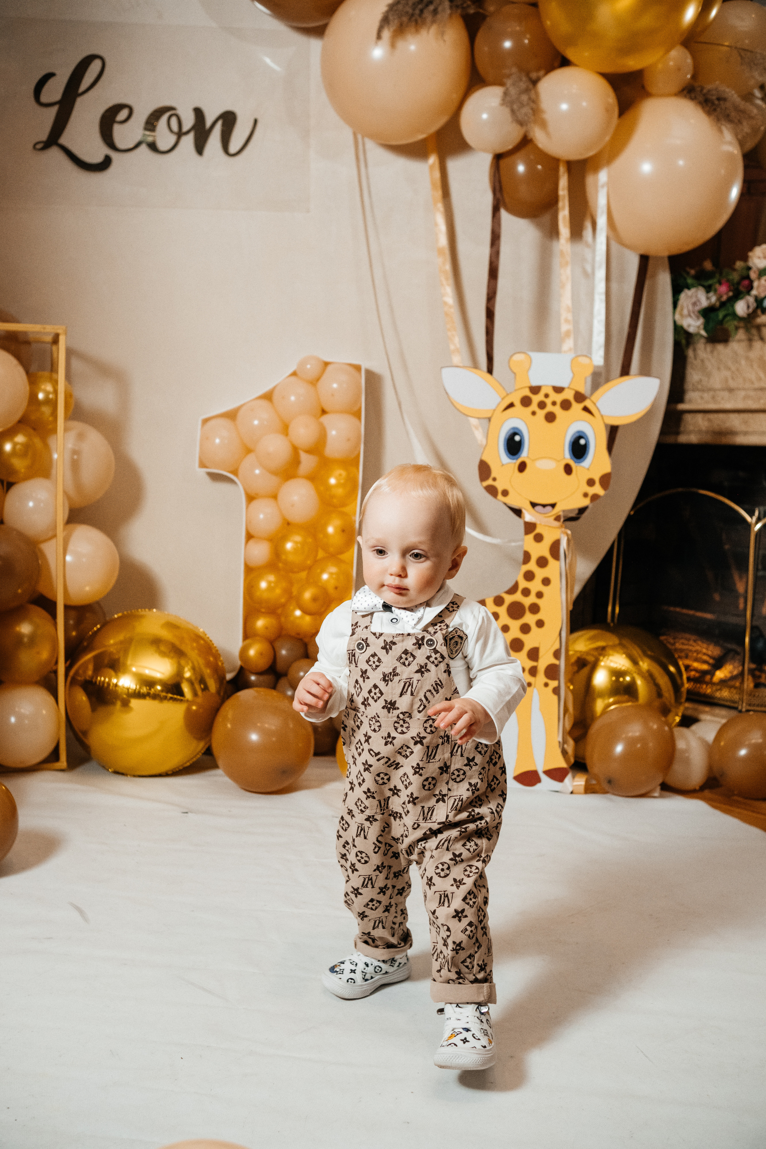 LEON 1 year. Плотиця Олександр. Весільний та сімейний фотограф