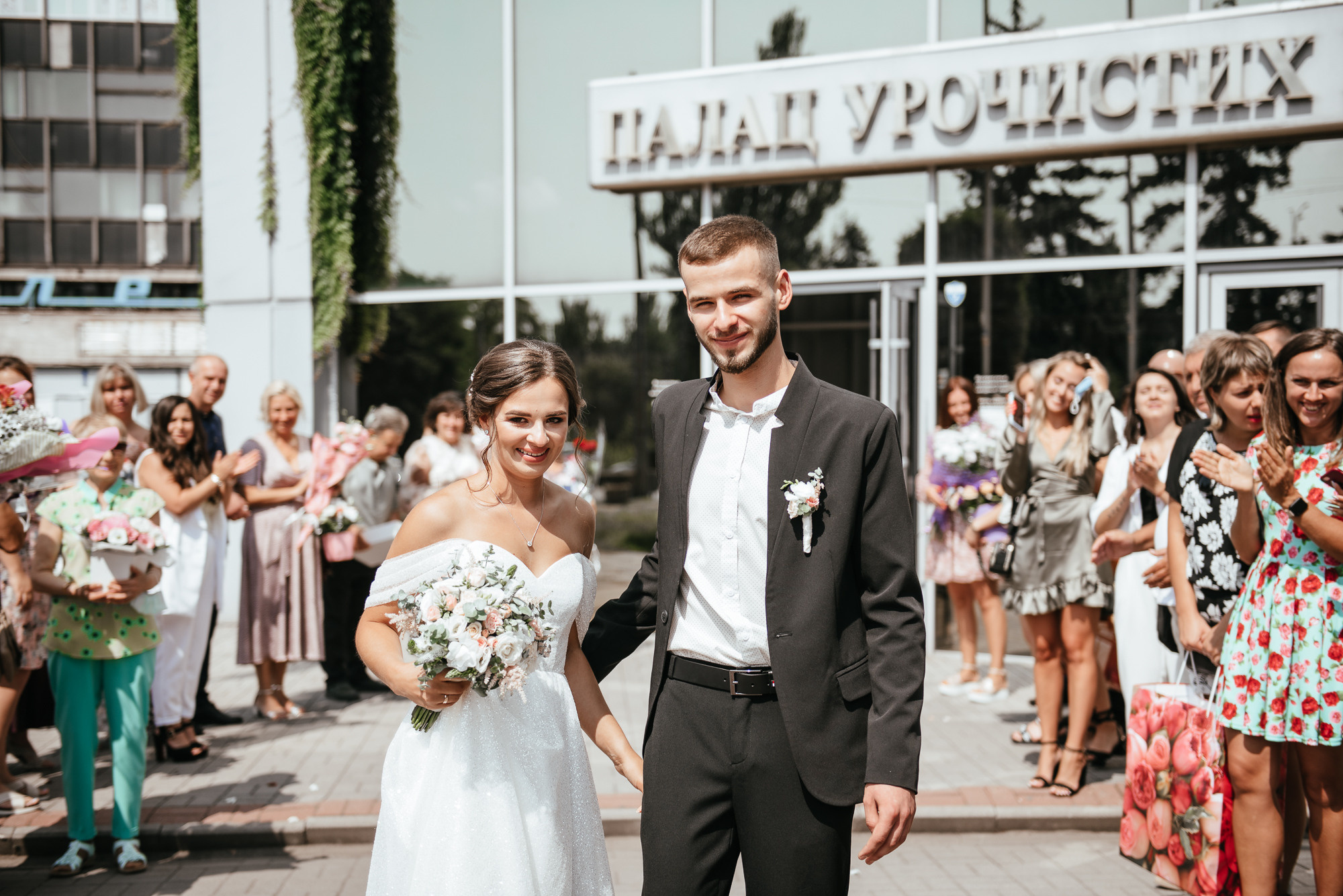 Формат свадебной съёмки роспись и прогулка. Весільний та сімейний фотограф у Запоріжжі Юлія Васьків