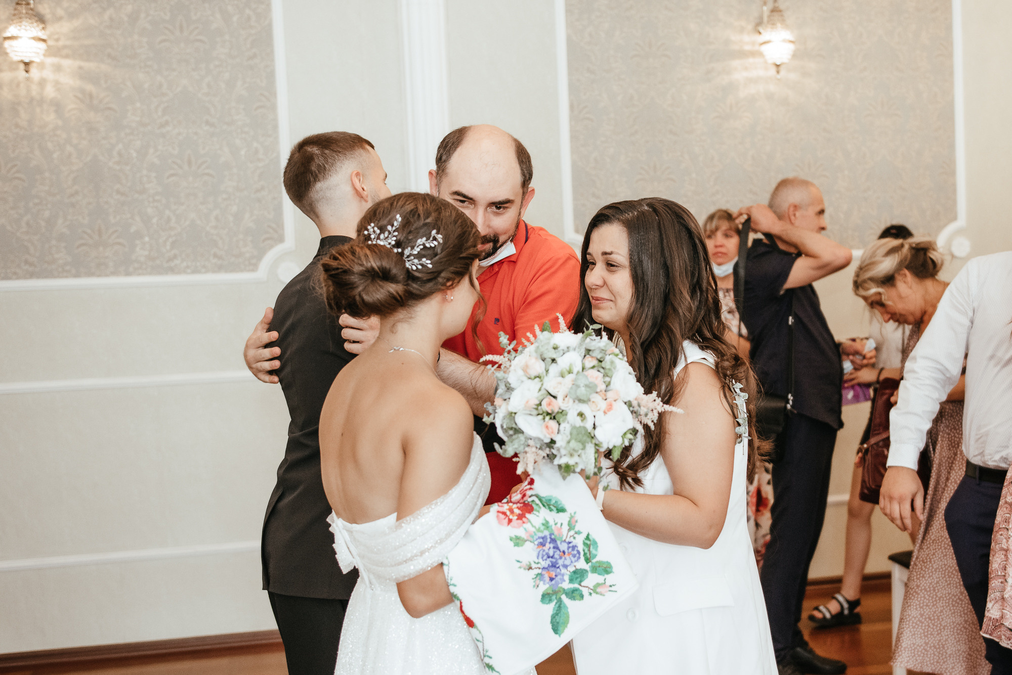 Формат свадебной съёмки роспись и прогулка. Весільний та сімейний фотограф у Запоріжжі Юлія Васьків