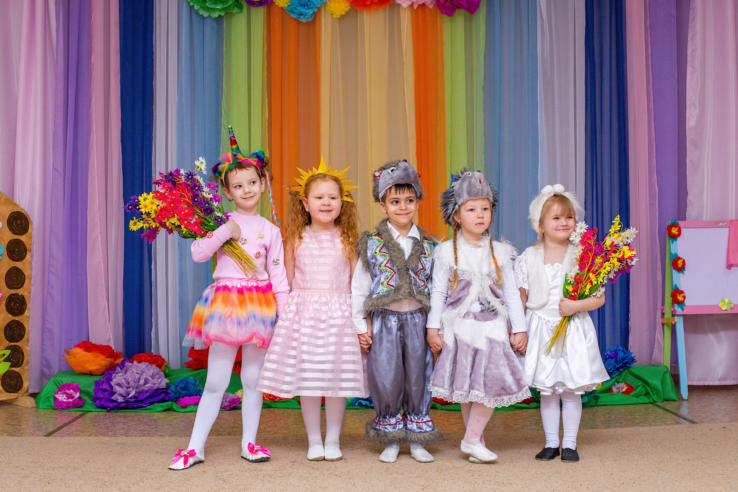 Фото весеннего утренника, группа 11, сад 5. Фотограф Аня Самофалова