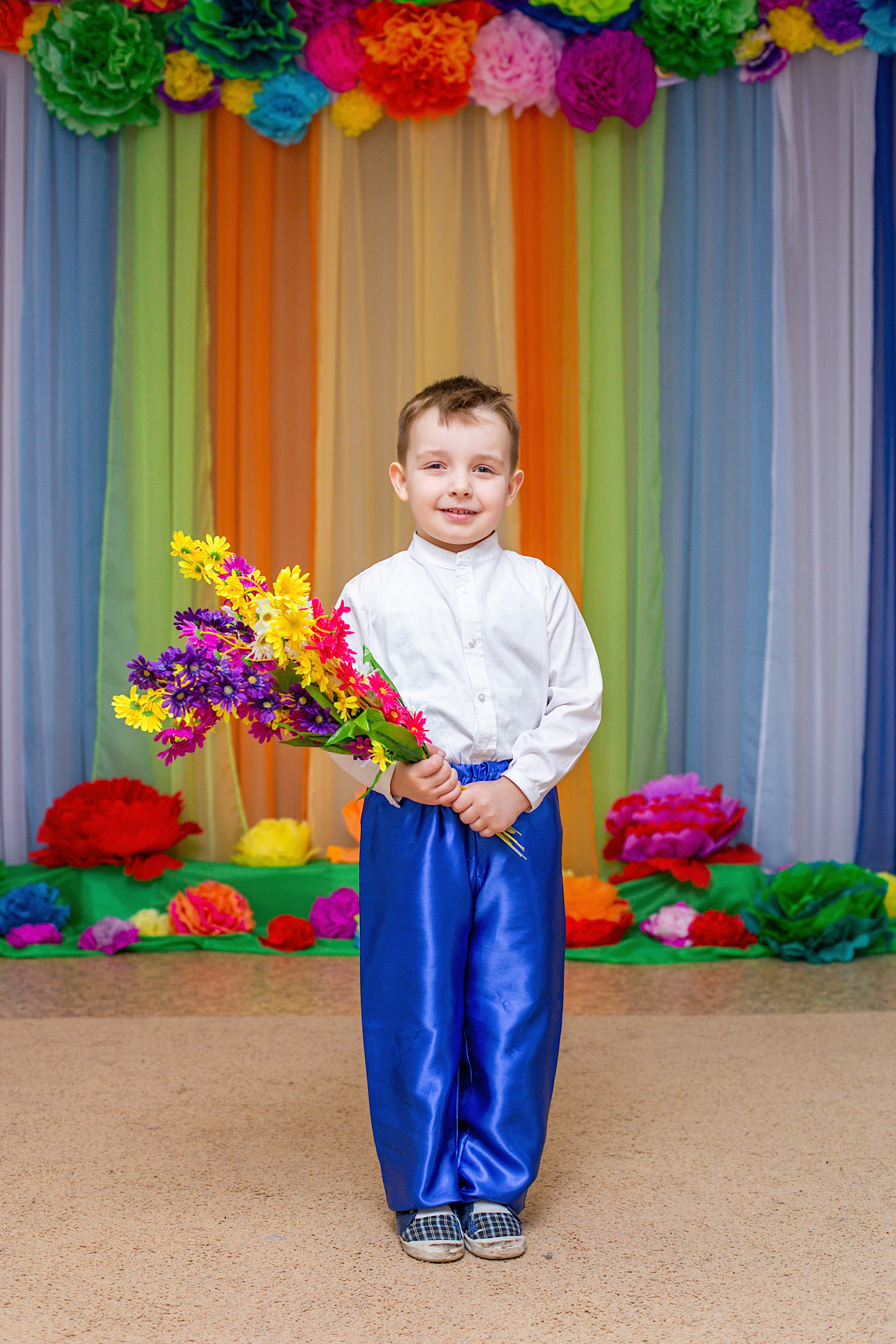 Фото весеннего утренника, группа 11, сад 5. Фотограф Аня Самофалова