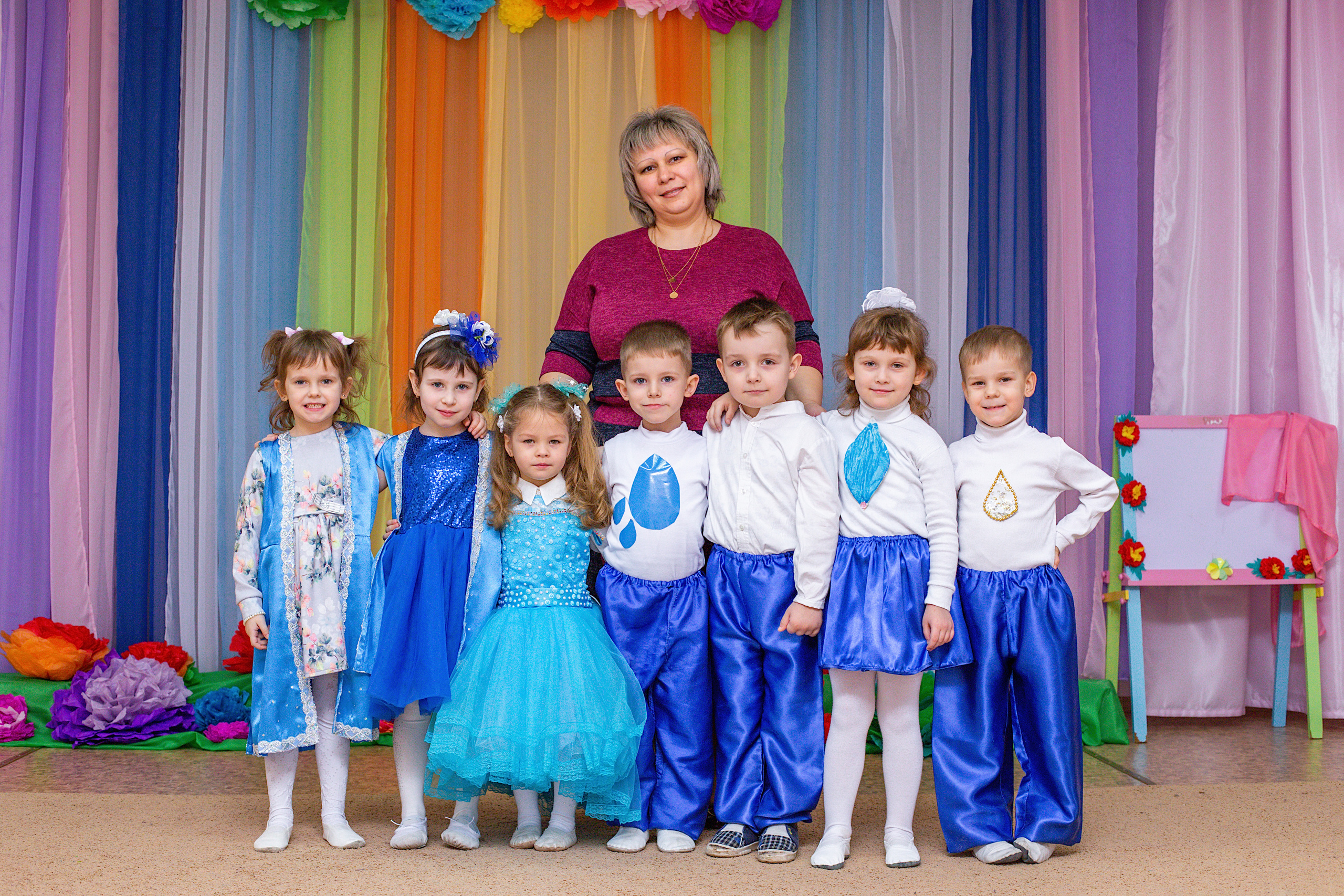 Фото весеннего утренника, группа 11, сад 5. Фотограф Аня Самофалова