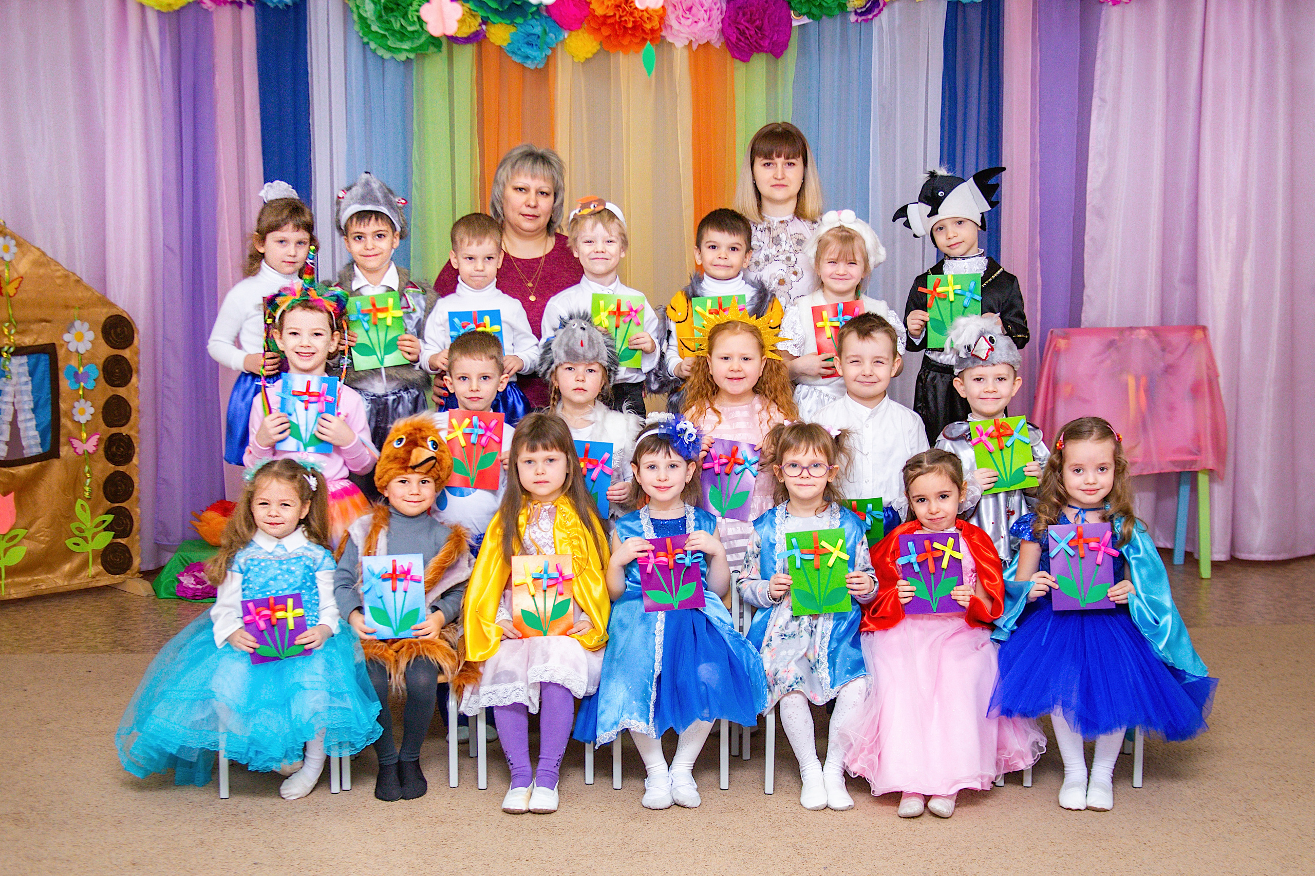 Фото весеннего утренника, группа 11, сад 5. Фотограф Аня Самофалова