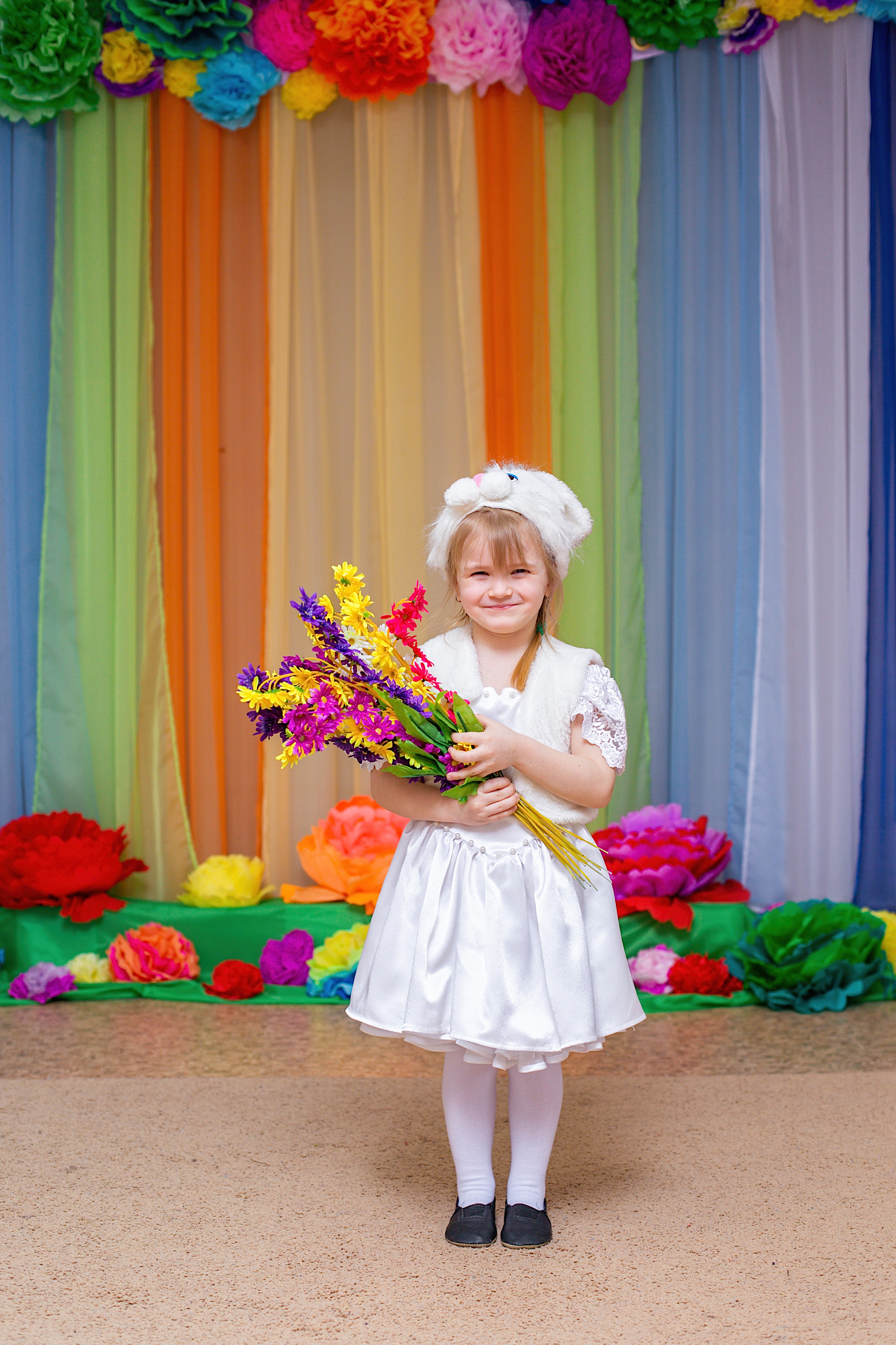 Фото весеннего утренника, группа 11, сад 5. Фотограф Аня Самофалова