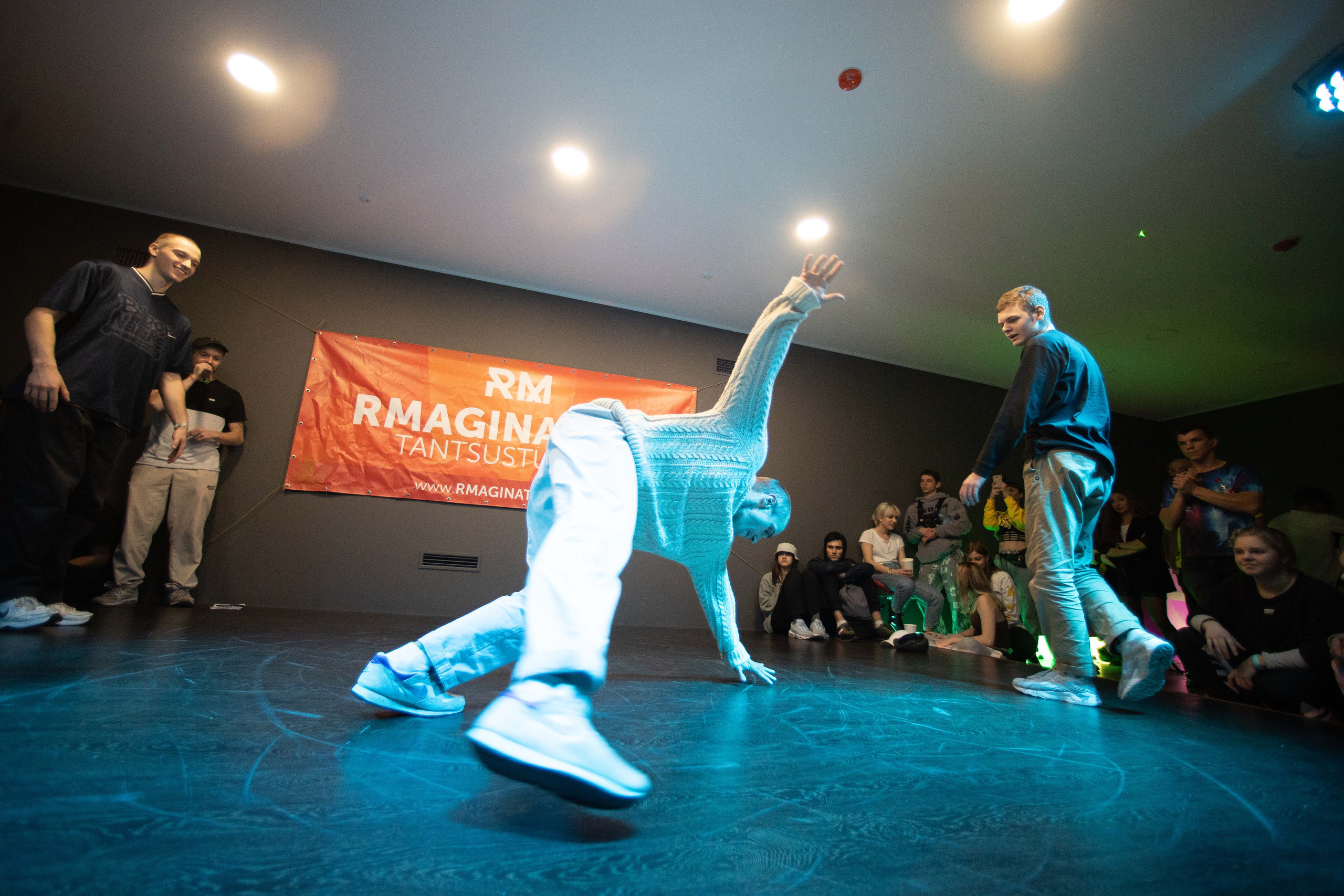 RMagination. Wedding and Family Photographer