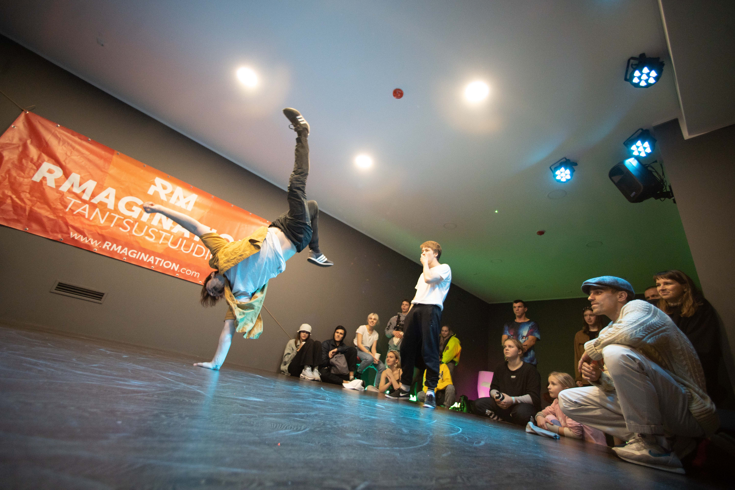 RMagination. Wedding and Family Photographer