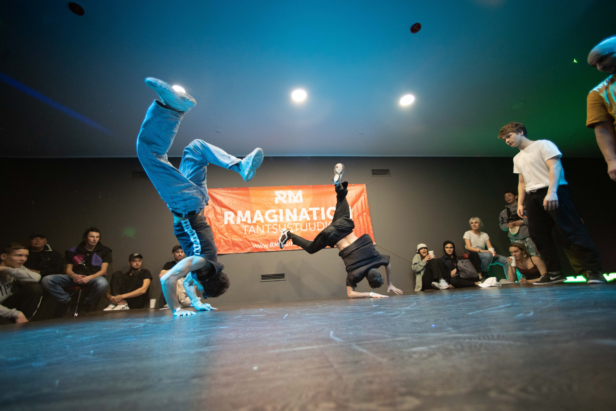 RMagination. Wedding and Family Photographer