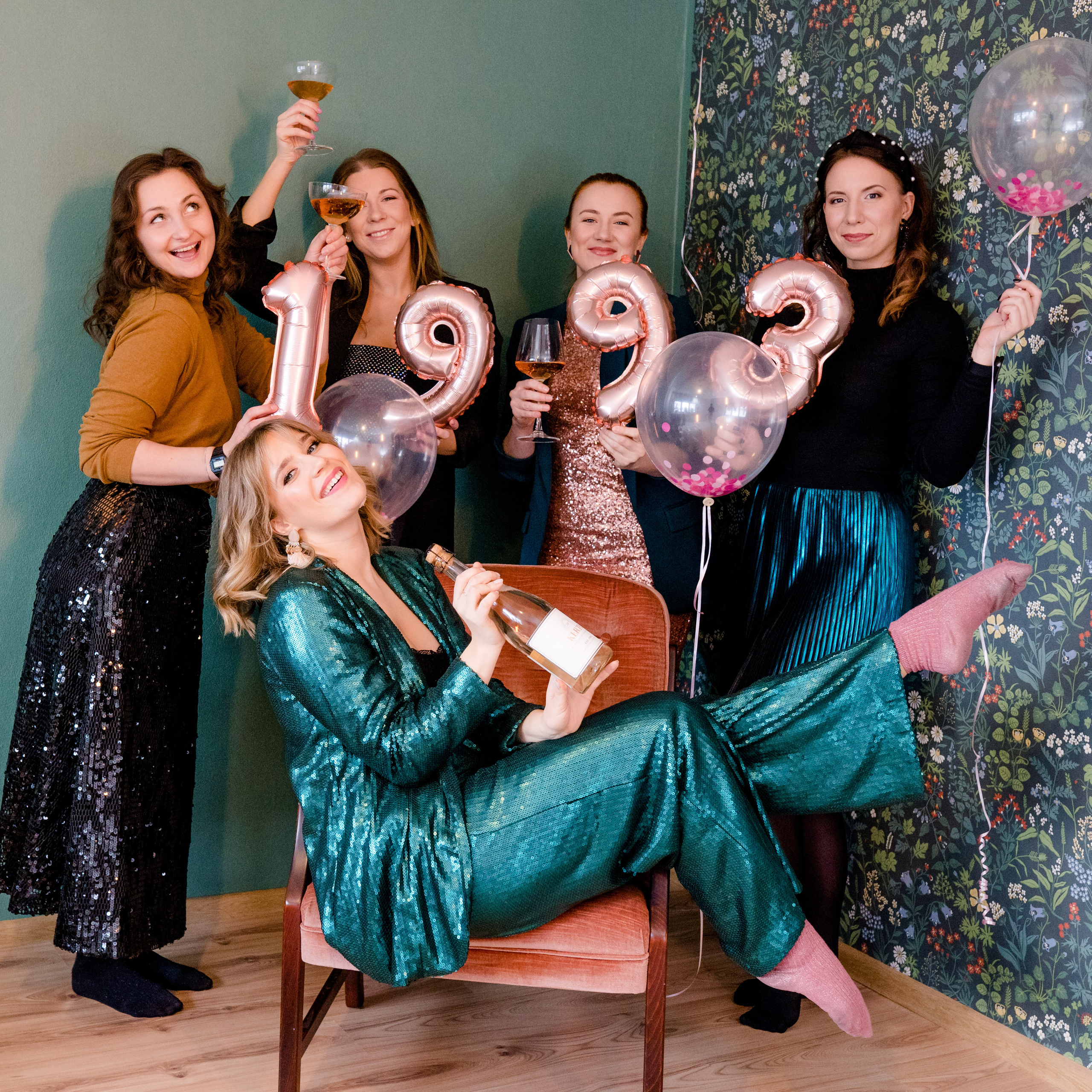 Hen-party. Wedding and Family Photographer