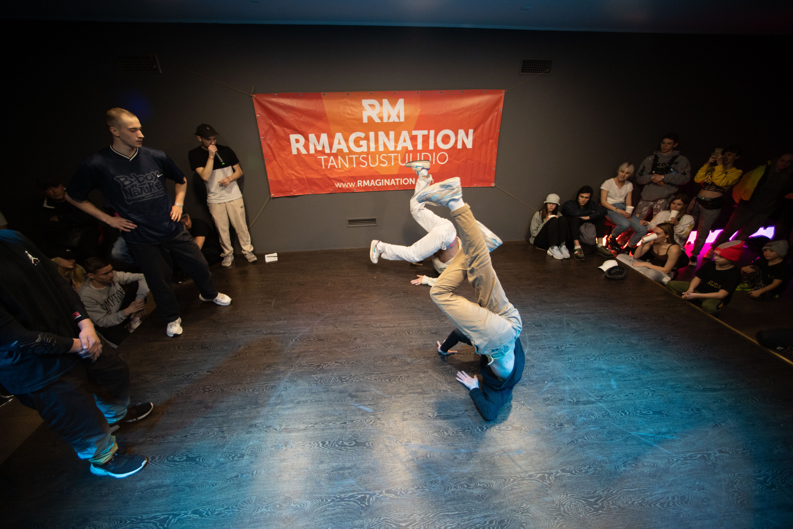 RMagination. Wedding and Family Photographer