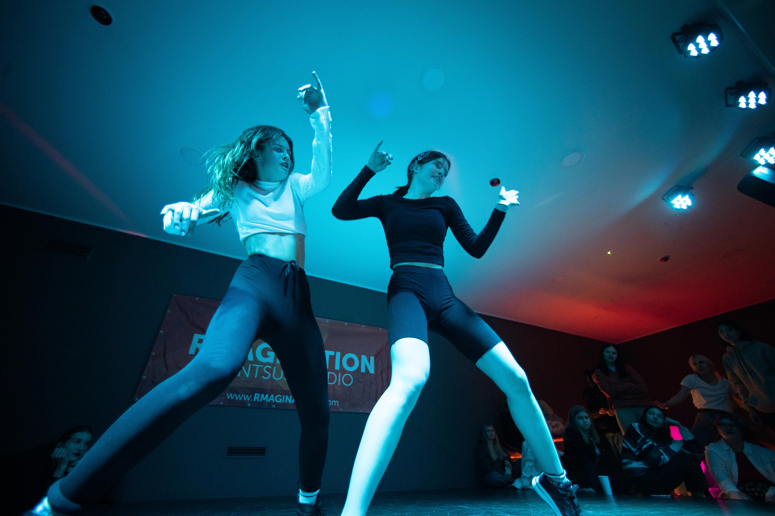 RMagination. Wedding and Family Photographer