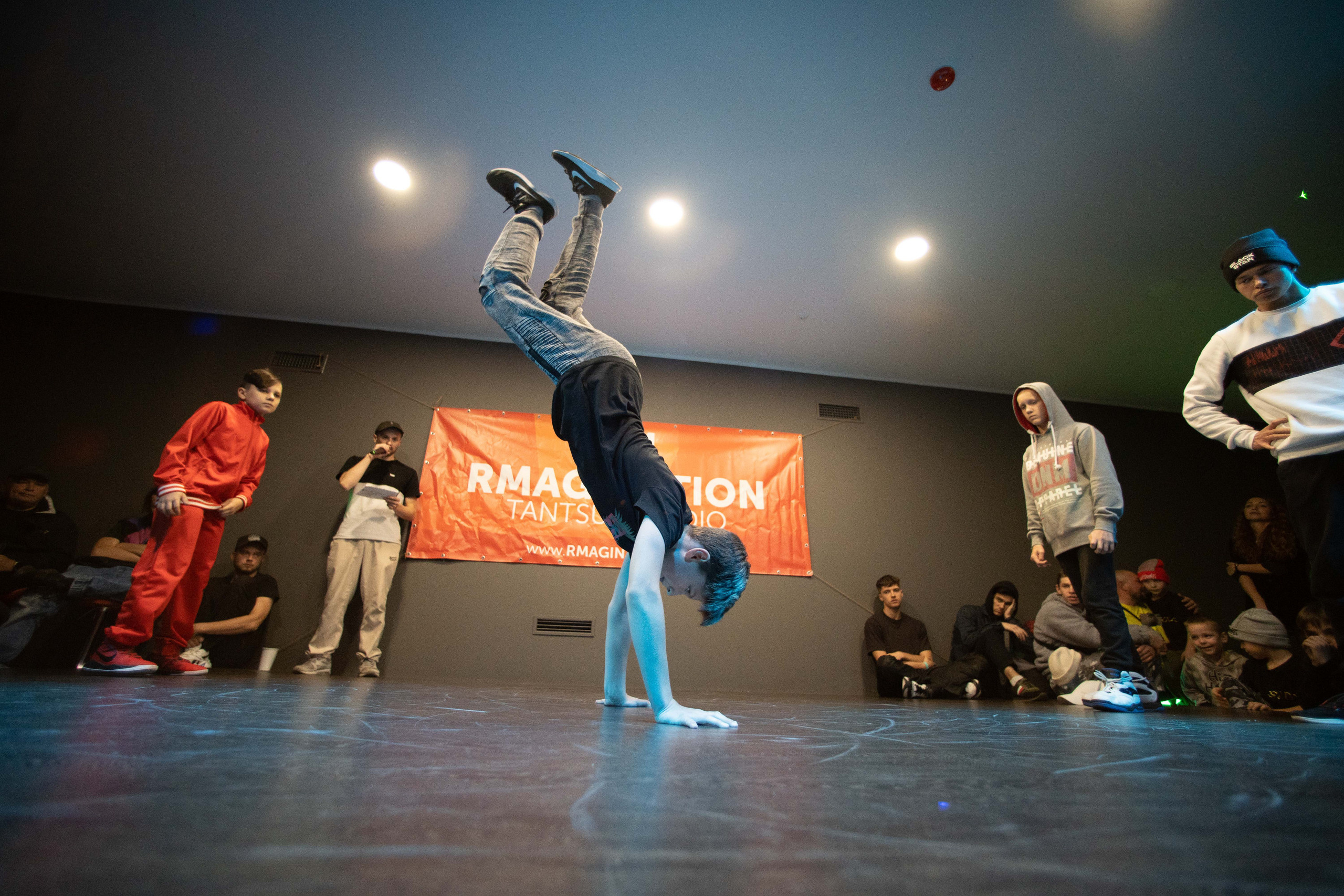 RMagination. Wedding and Family Photographer