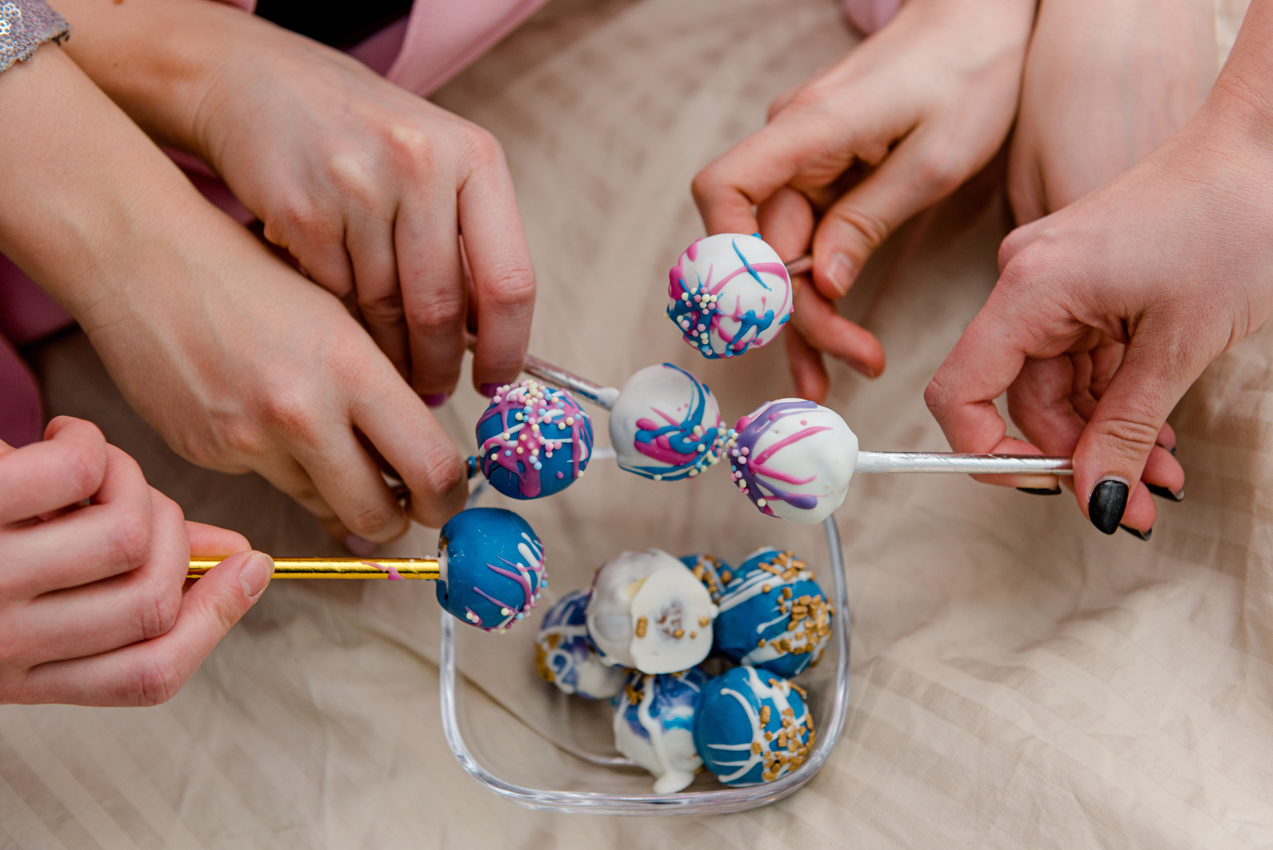 Hen-party. Wedding and Family Photographer