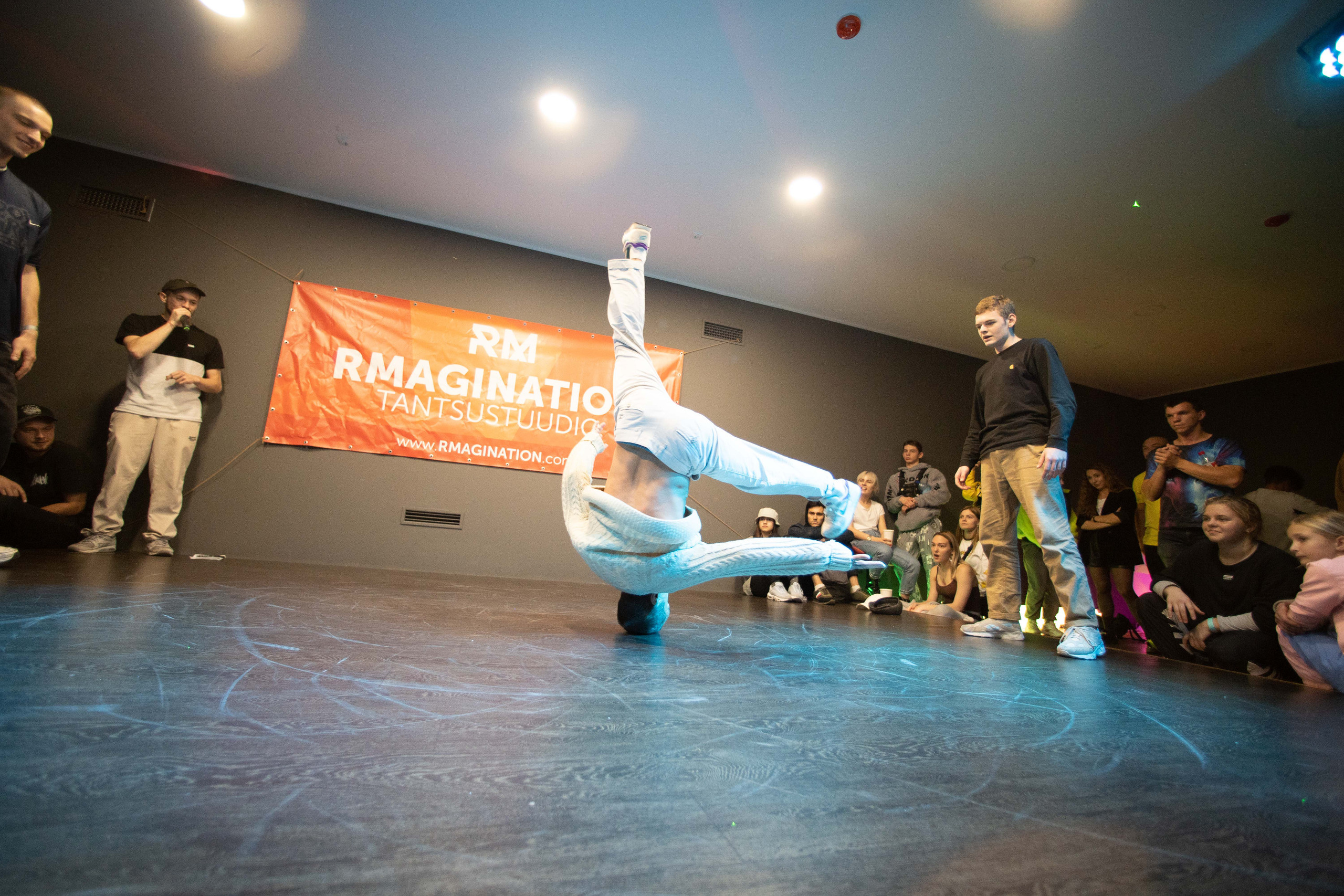 RMagination. Wedding and Family Photographer