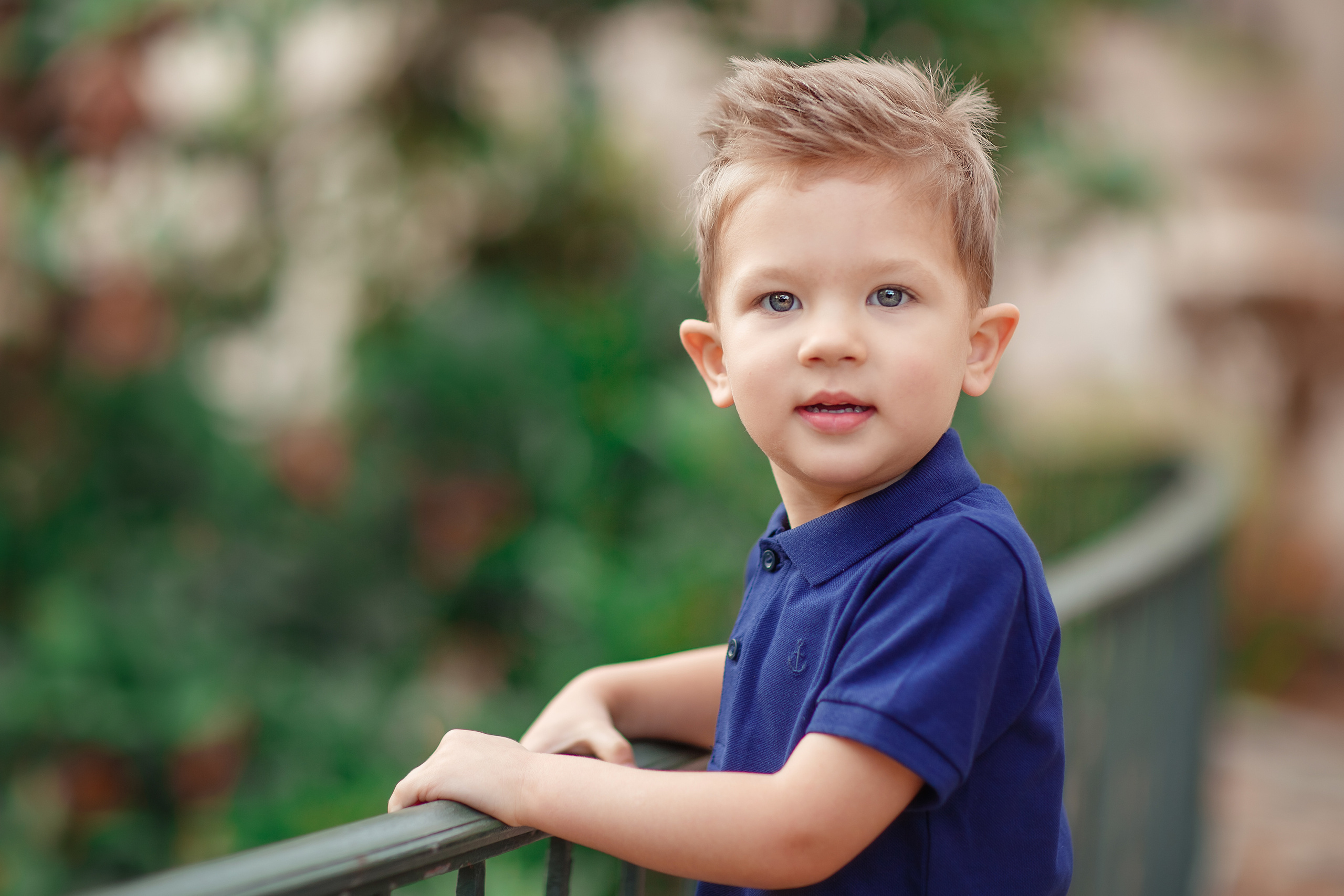 «Waiting for a miracle» Dubovinsky family (Balboa park). FAMILY & KIDS PHOTOGRAPHER in San Diego